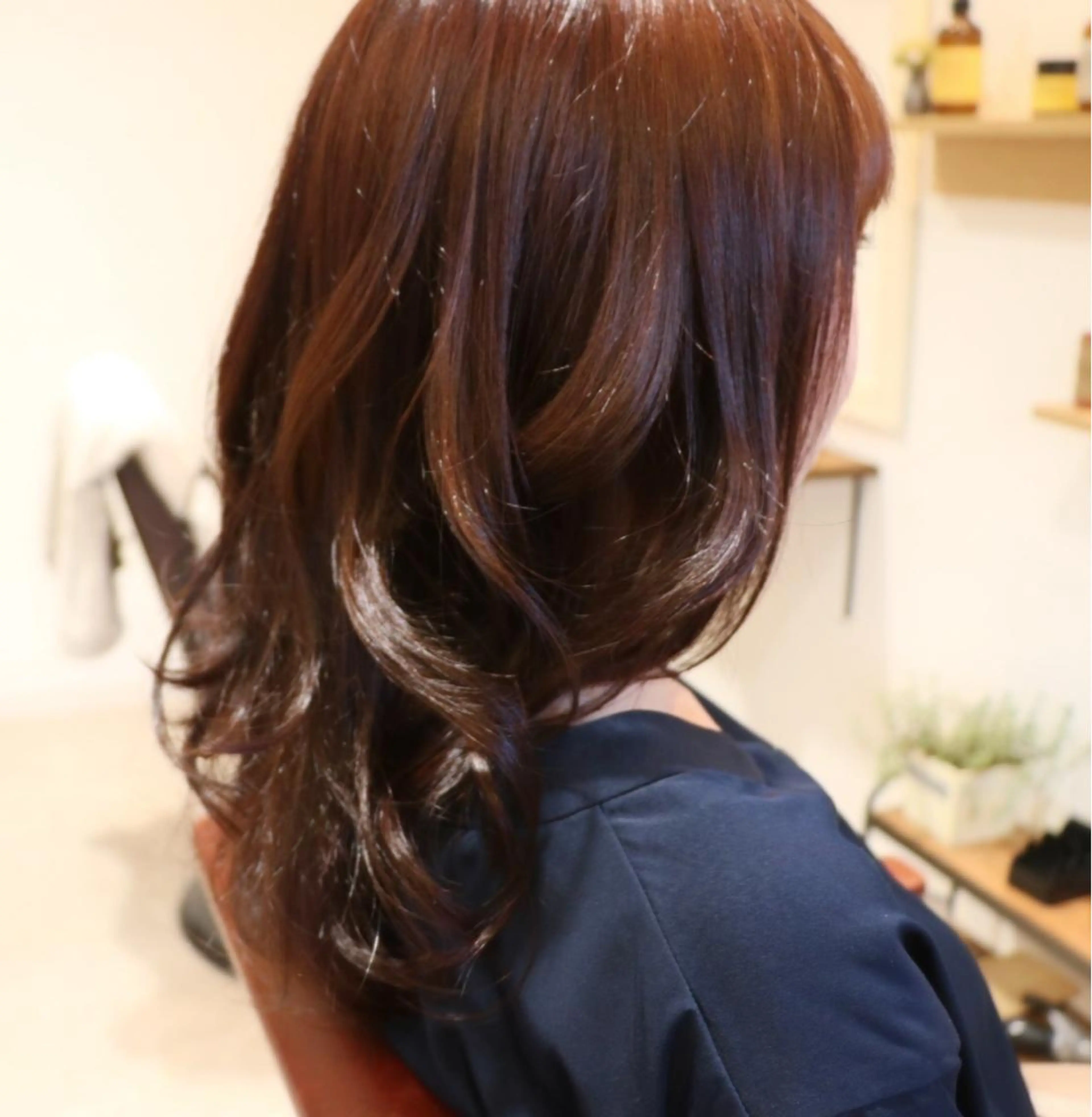 セミロング atelier RICOのヘアスタイル