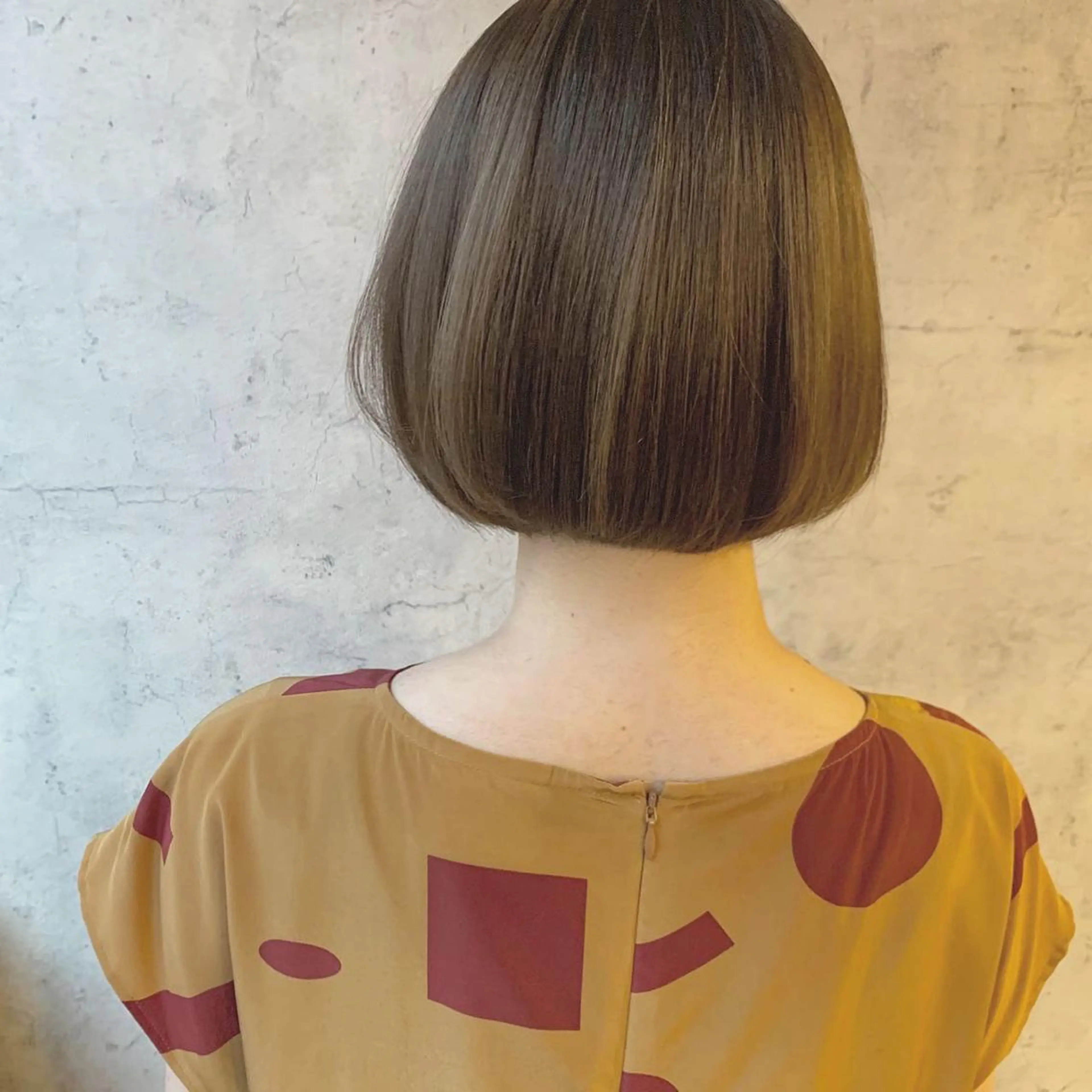 ショート カラー ベージュカラー ハイライトカラー ハイライト 池田 真由美のヘアスタイル