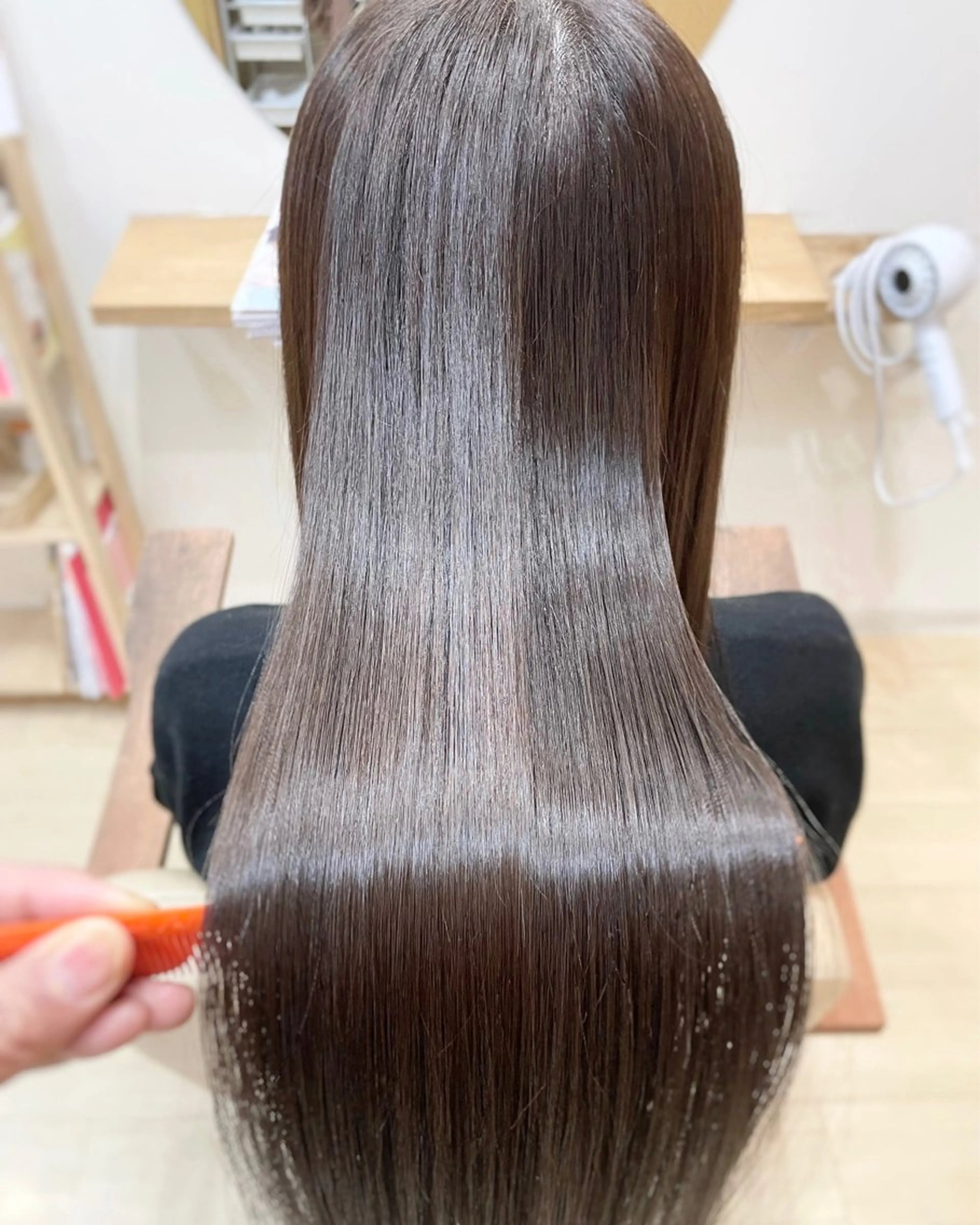 ロング トリートメント T e t t e所属・中江 規久のヘアスタイル