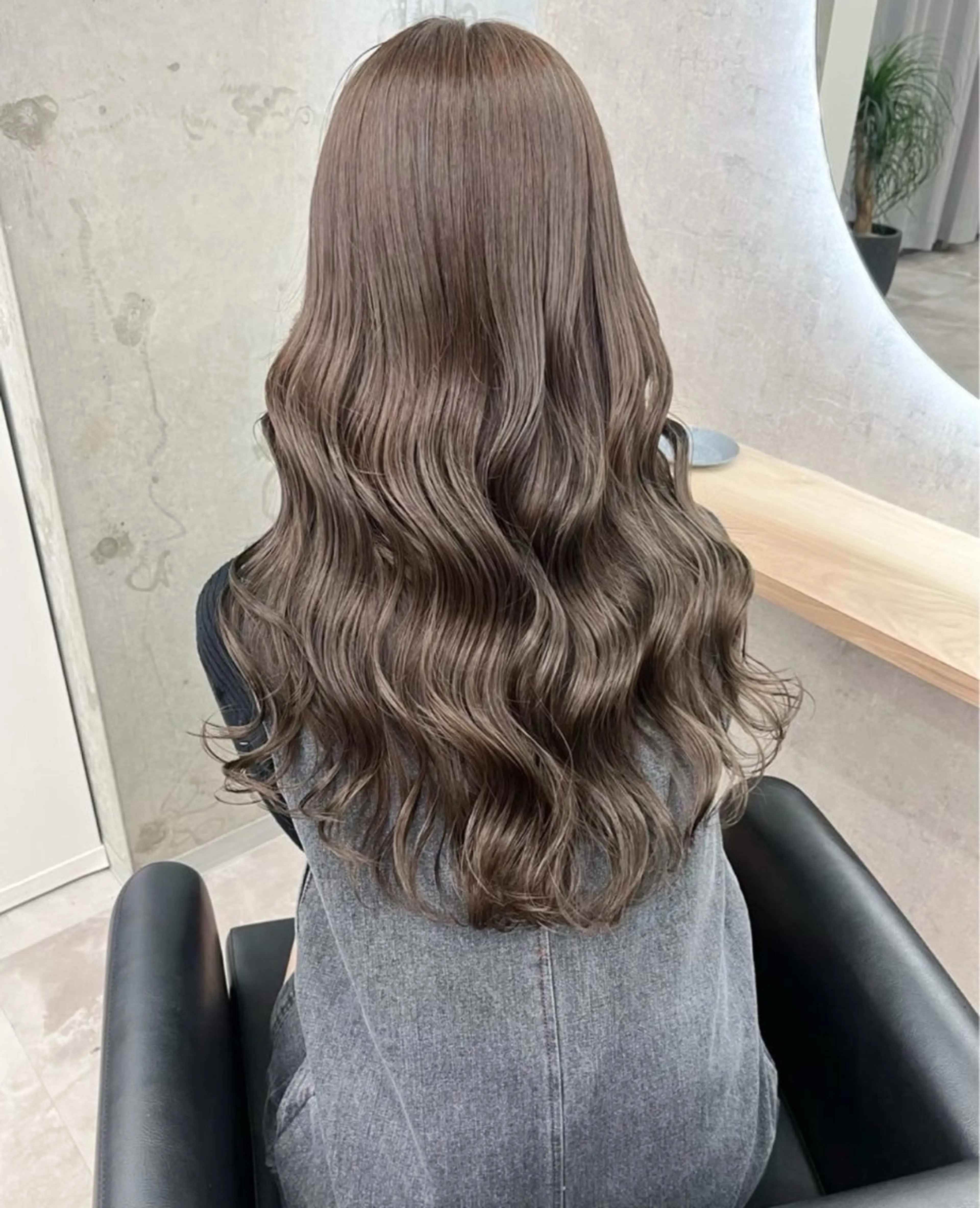 セミロング カラー ✨透明感カラー🫧 れんのヘアスタイル