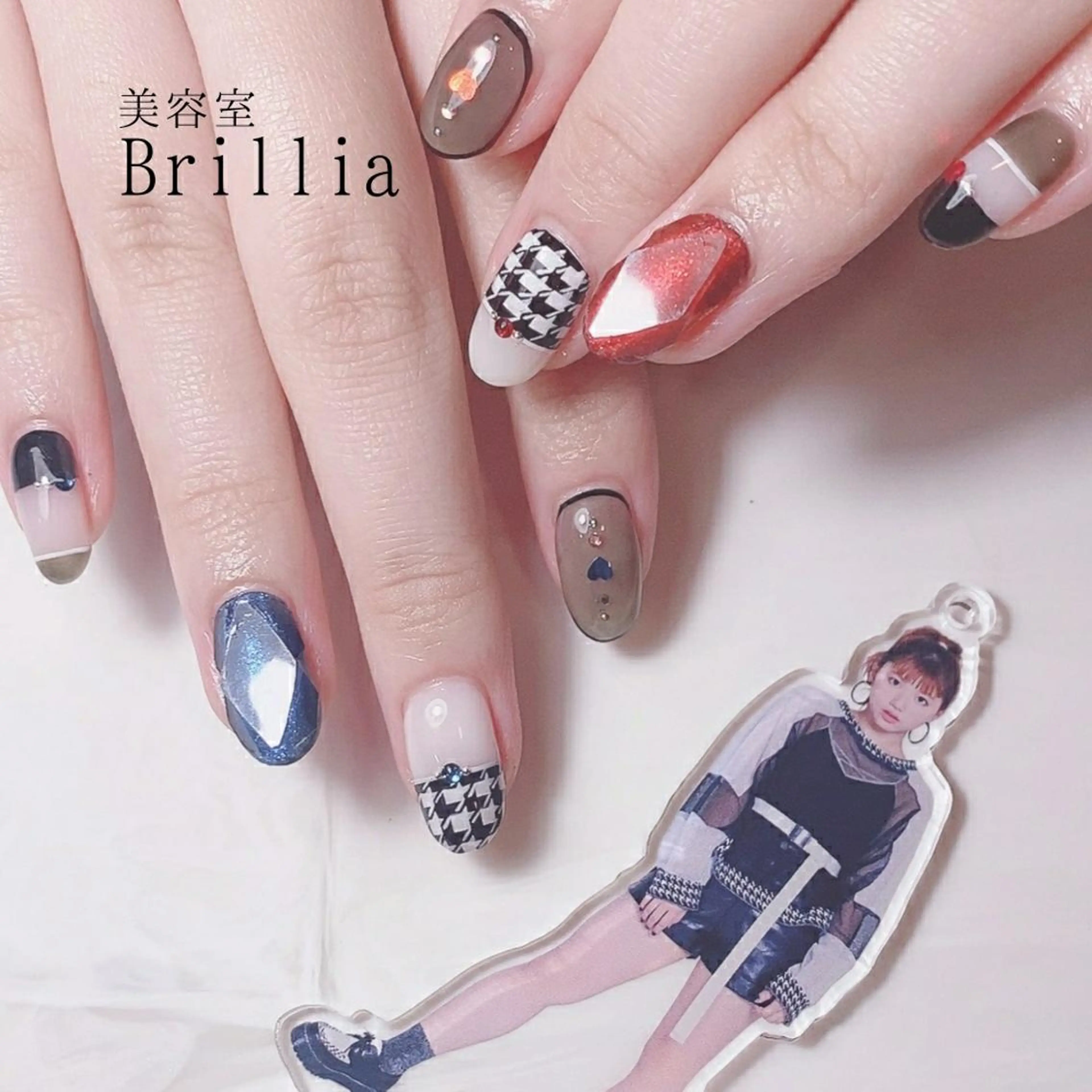 ネイル ハンドネイル 柴田 彩のネイルデザイン