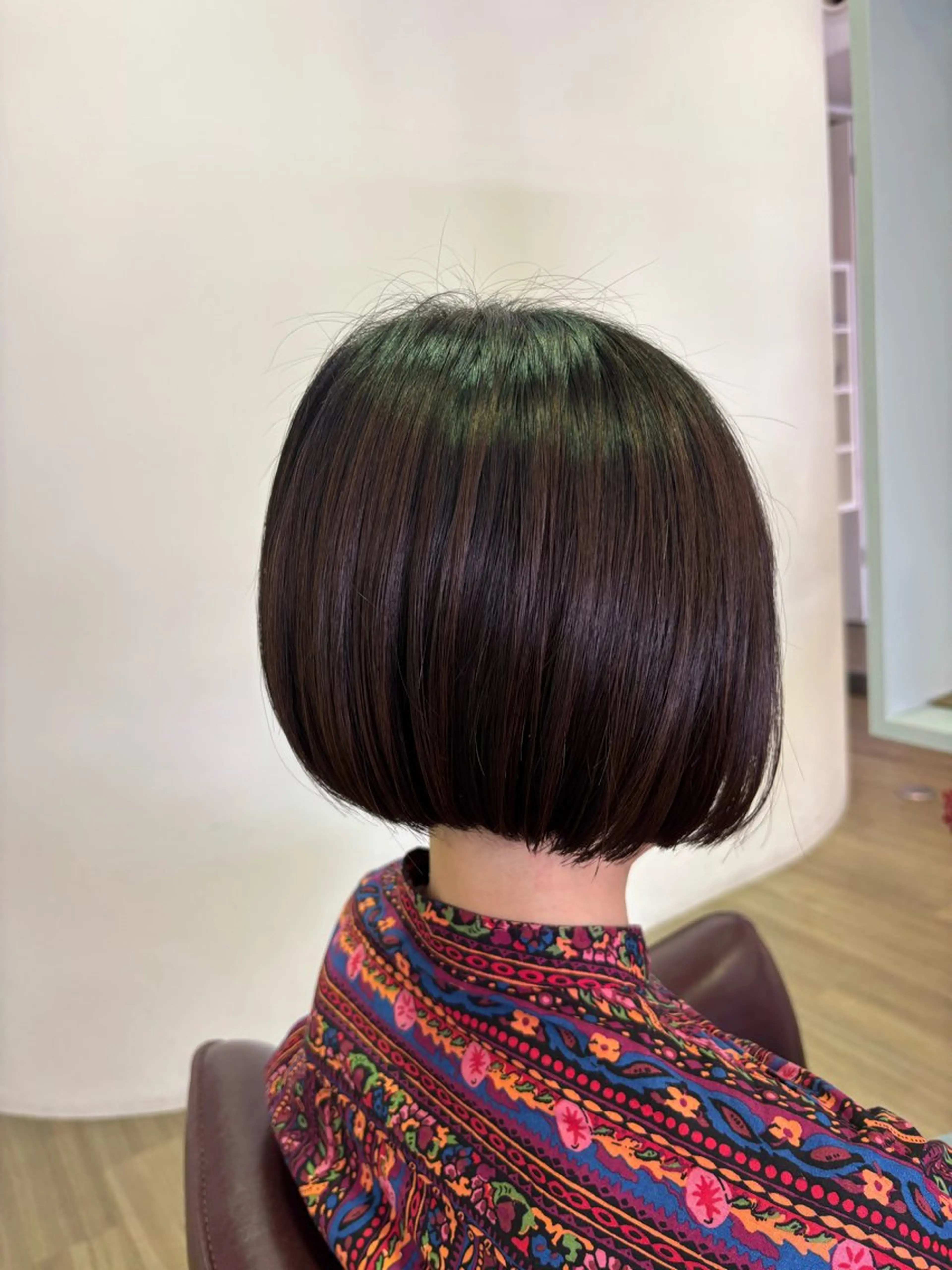 ショート 前下がりボブ ボブ カット 岡本 紗依のヘアスタイル