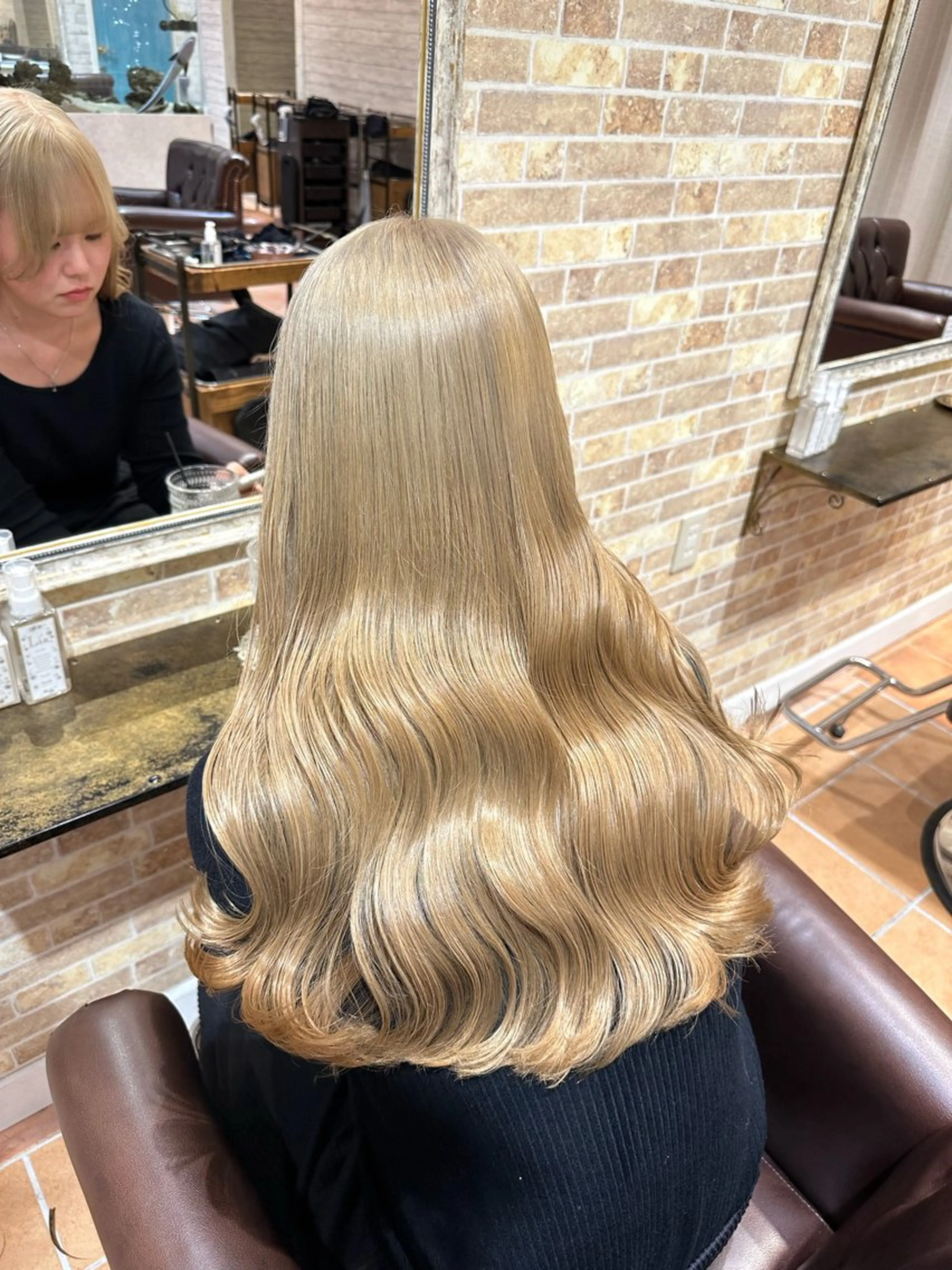 カラー ブロンド ヘアカラー トリートメント ヘッドスパ 韓国系レイヤー特化 hiroのヘアスタイル