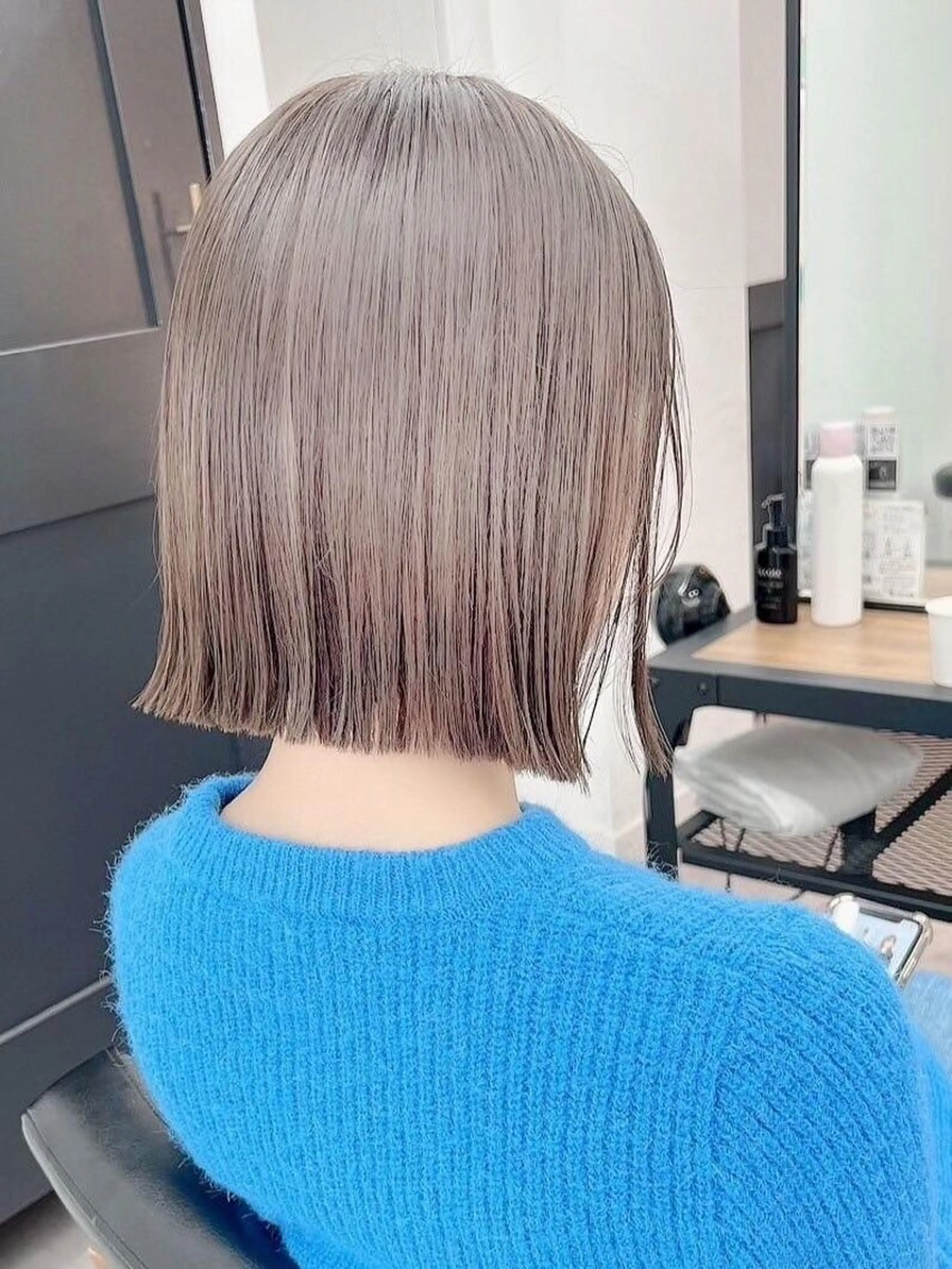 カラー ブリーチなしWカラー /レイヤー/セイナのヘアスタイル