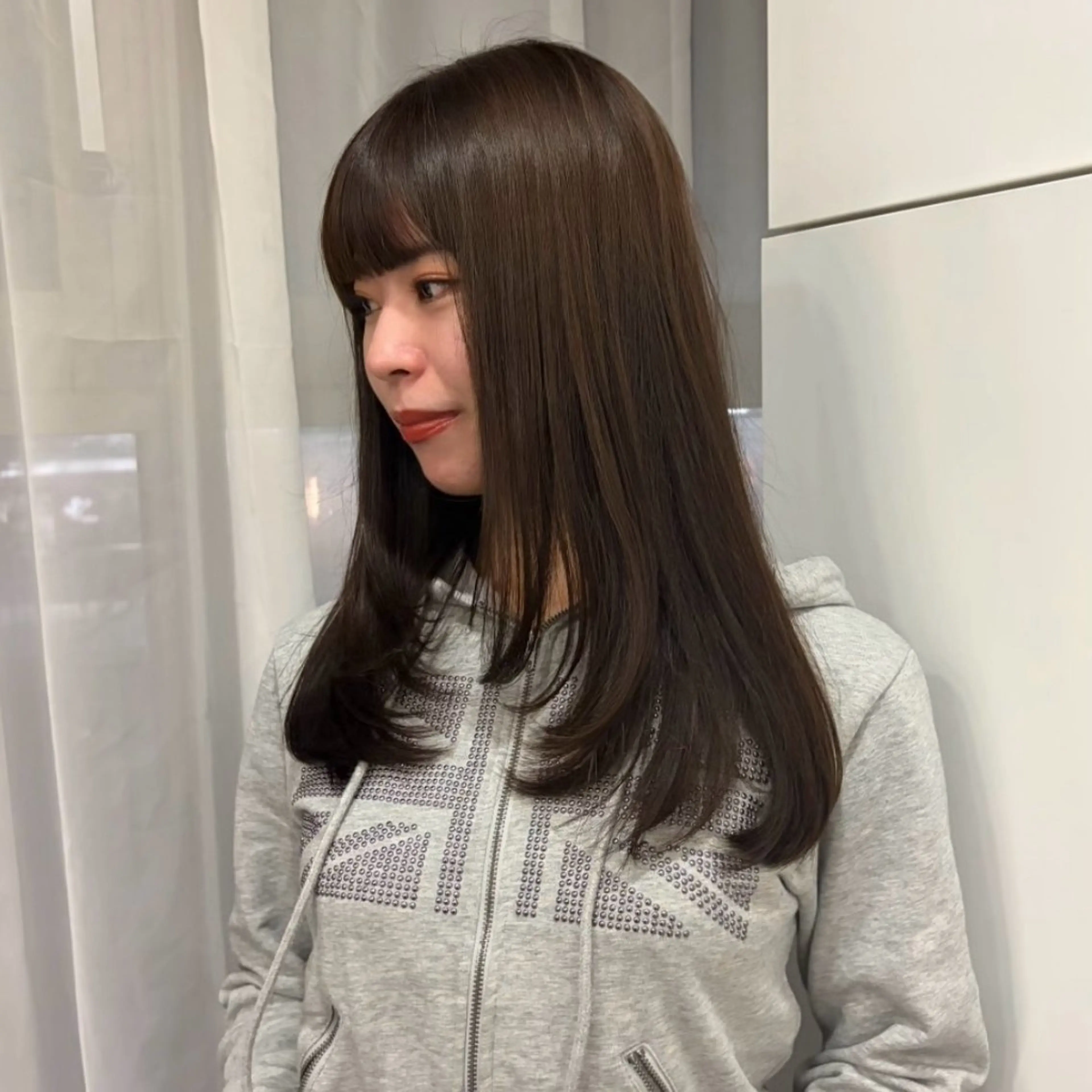 ロング カット ヘアカラー トリートメント うる艶カラー/ レイヤー/アスカのヘアスタイル