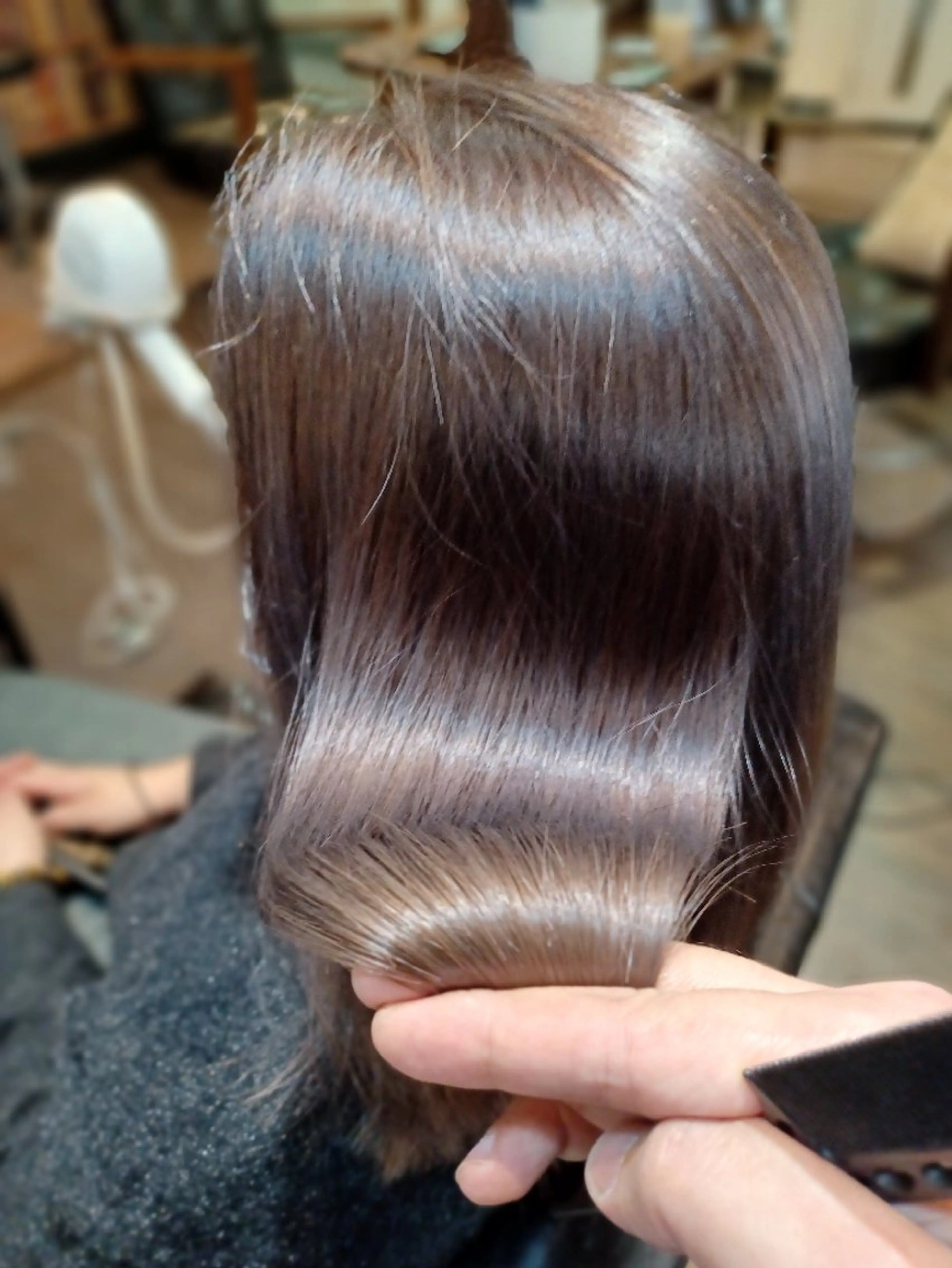 セミロング 髪質改善 トリートメント H/M Hair Home 　池袋2号店所属・✂️✂️徳　田✂️ ✂️のヘアスタイル