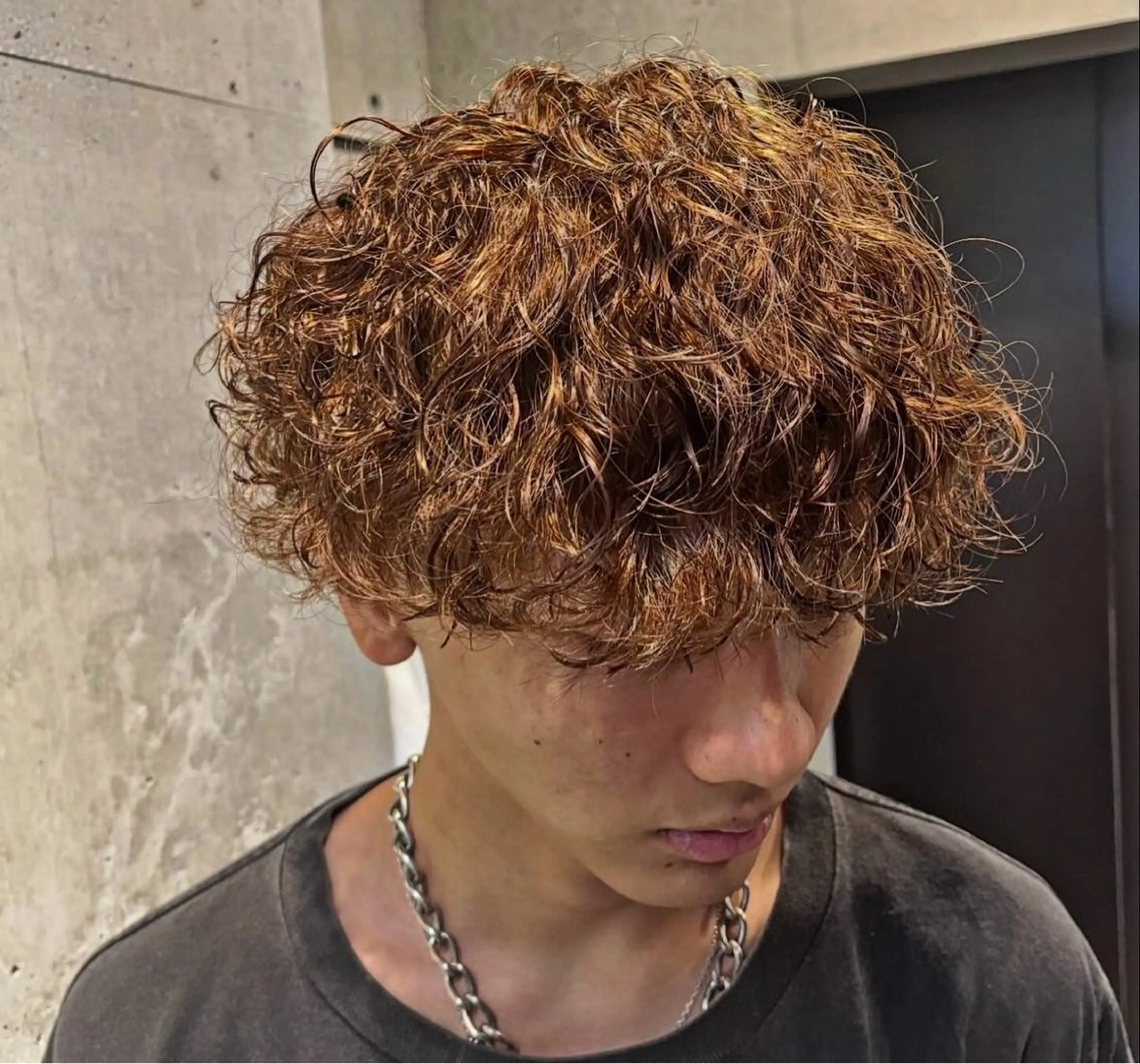 【Men's】メンズカット＋各種パーマ＋ナチュラルカラー（ブリーチ無）の写真