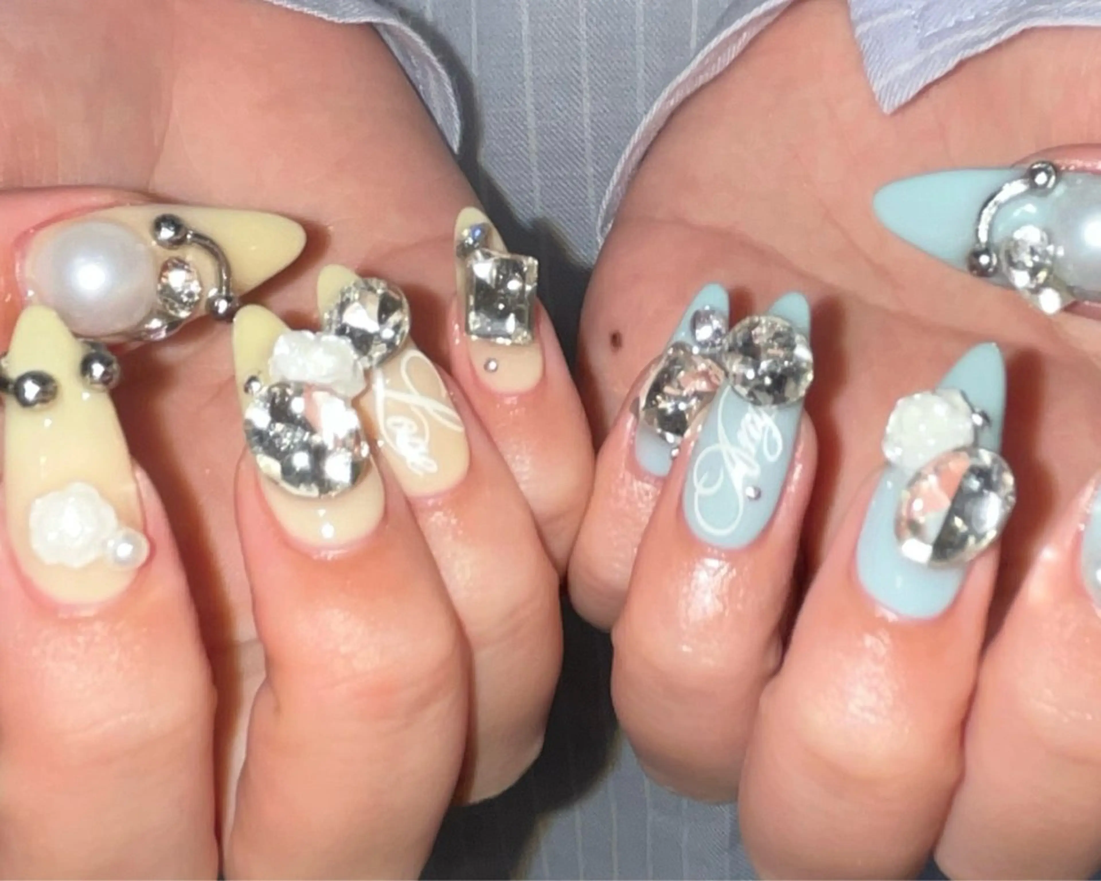 ネイル ハンドネイル prunelle .のネイルデザイン