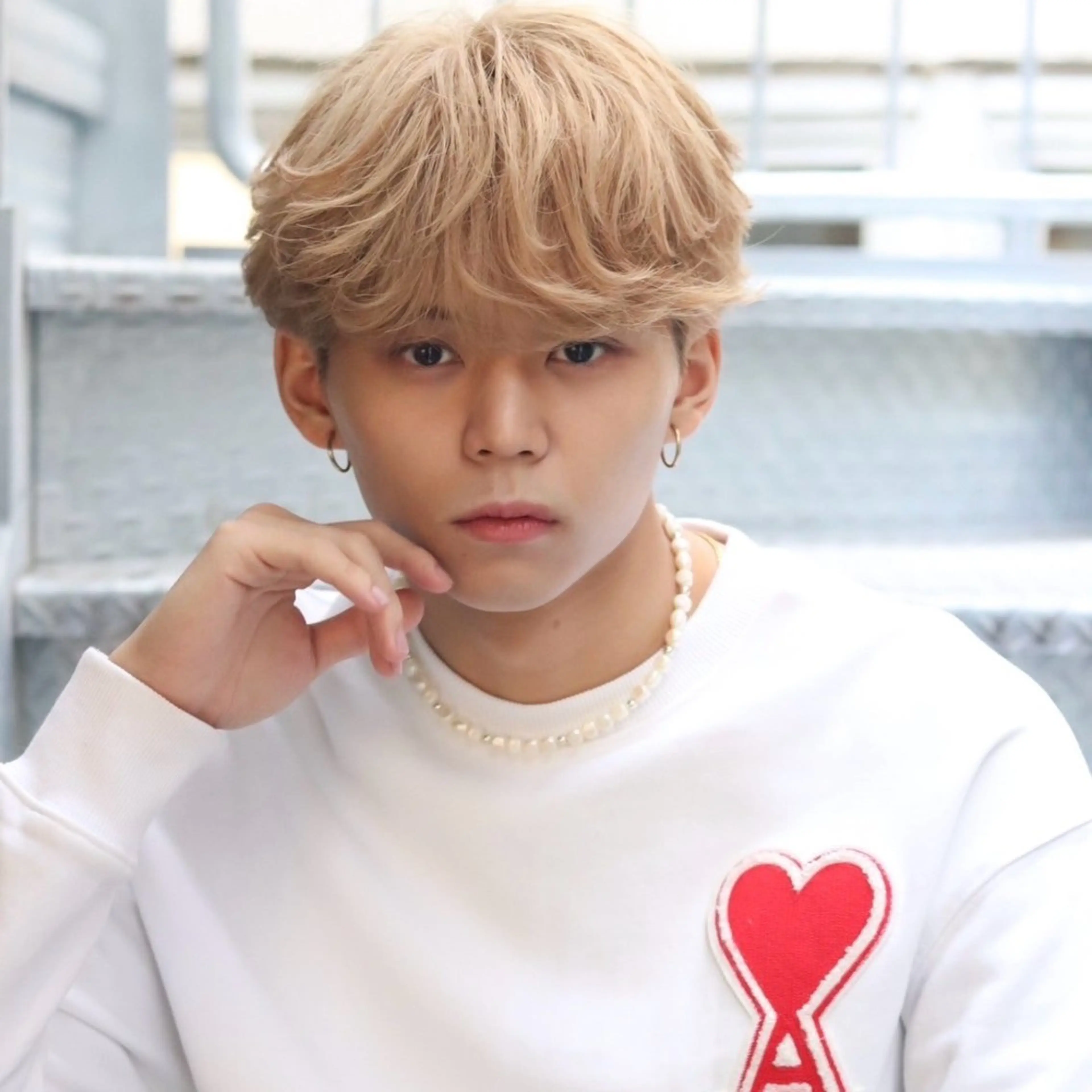 ミディアム カラー パーマ メンズ カット ヘアカラー トリートメント ハイトーン/メンズマ ッシュ/KYOHEIのヘアスタイル