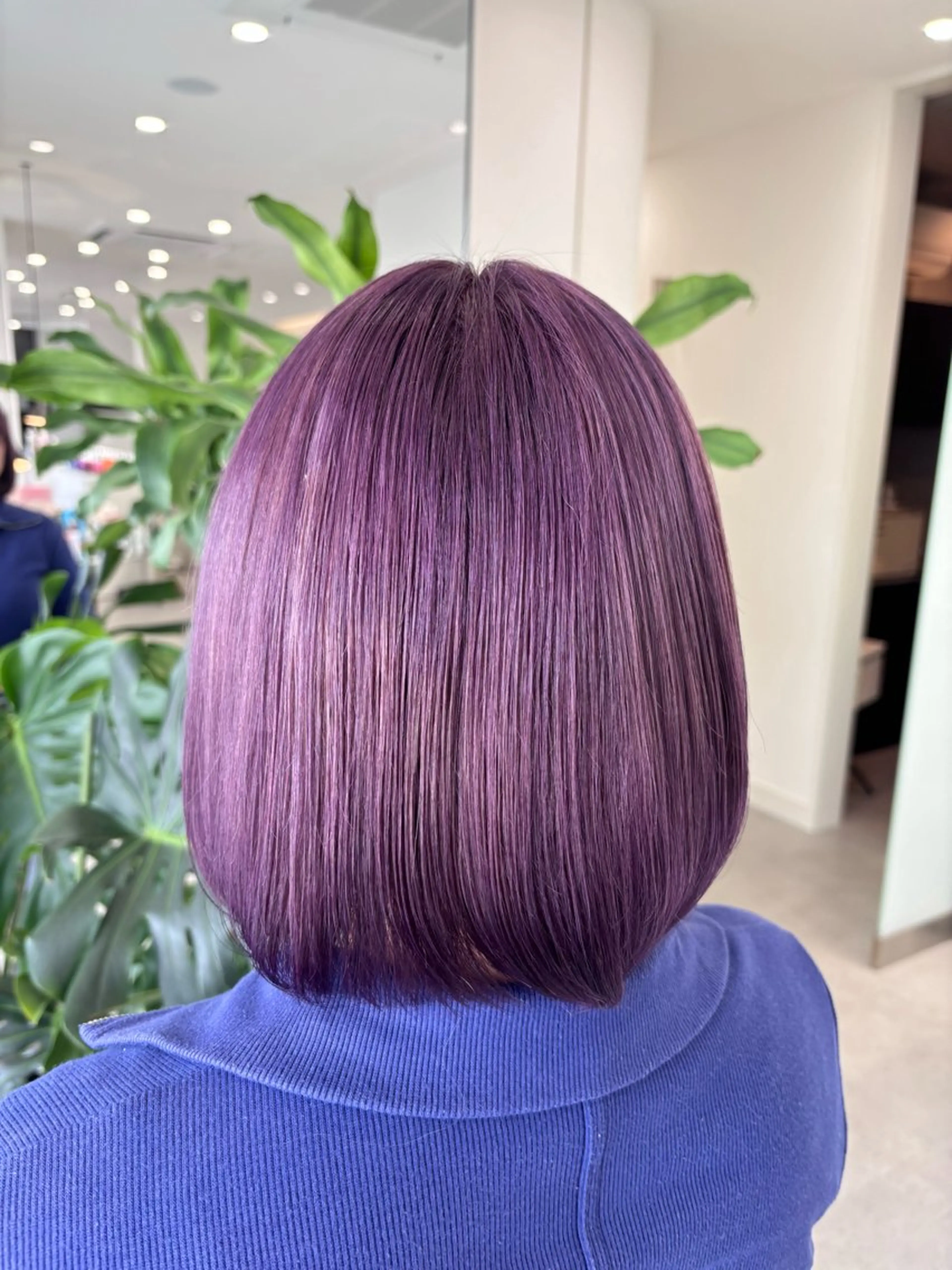 カラー ラベンダーカラー ヘアカラー 彦坂 優月のヘアスタイル