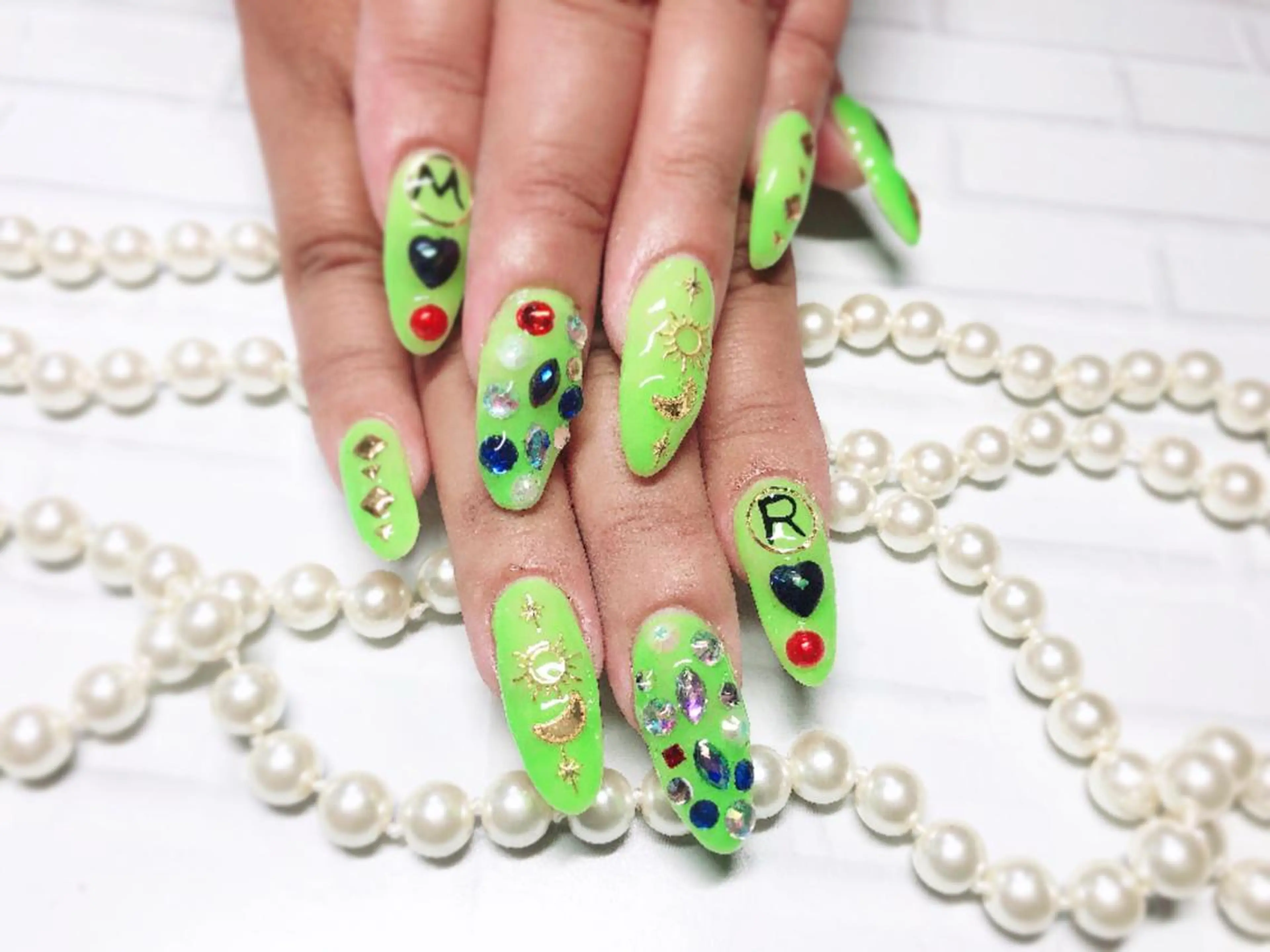 ネイル スカルプネイル ハンドネイル ハンドケア ネイルサロン HARRYS所属・ネイル･脱毛サロン HARRYSのエステ・リラクイメージ