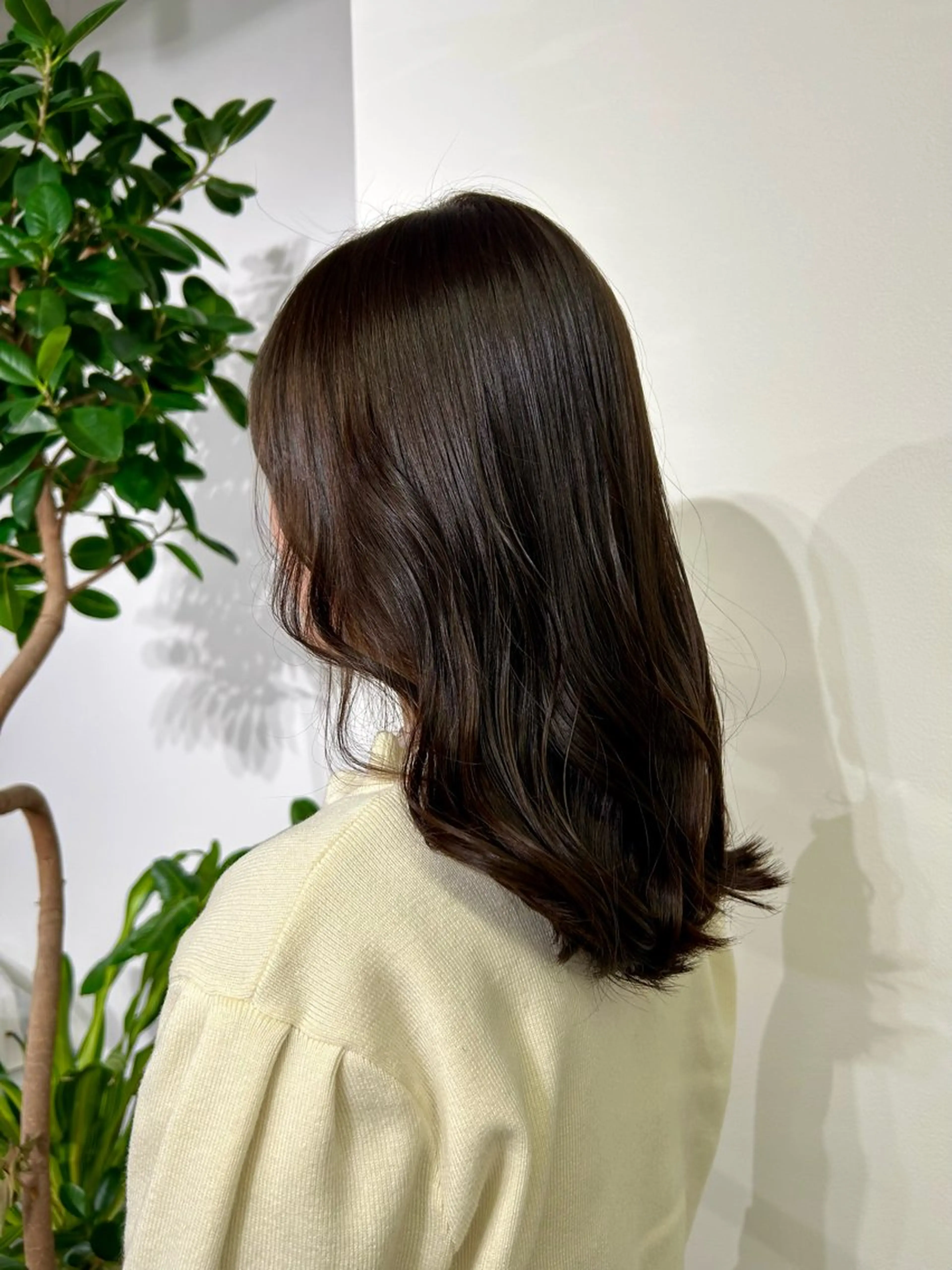 ロング ヘアカラー 鍛治 美月稀のヘアスタイル