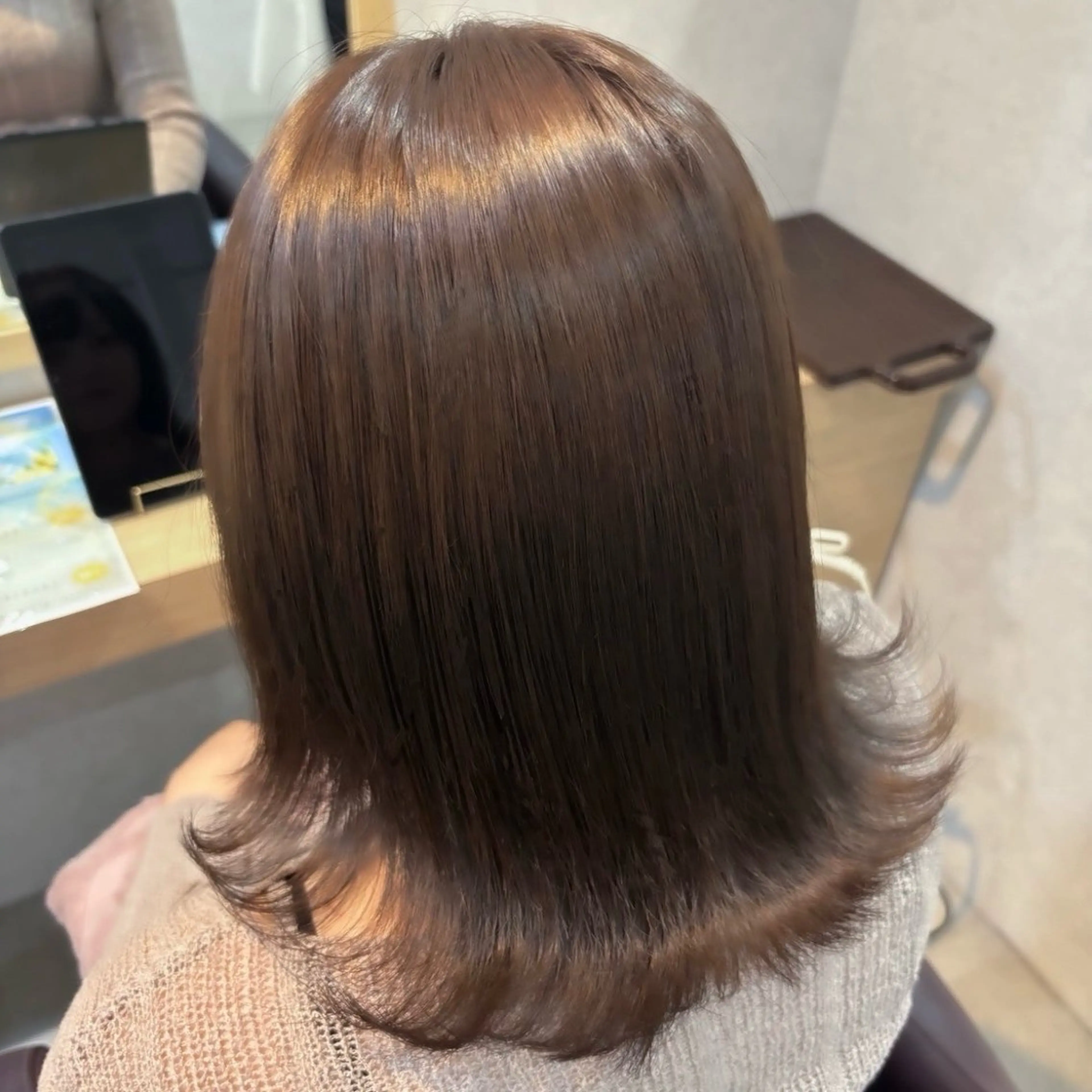 ミディアム カラー カット ヘアカラー トリートメント ブラウンカラー 🫧tomoka🫧のヘアスタイル