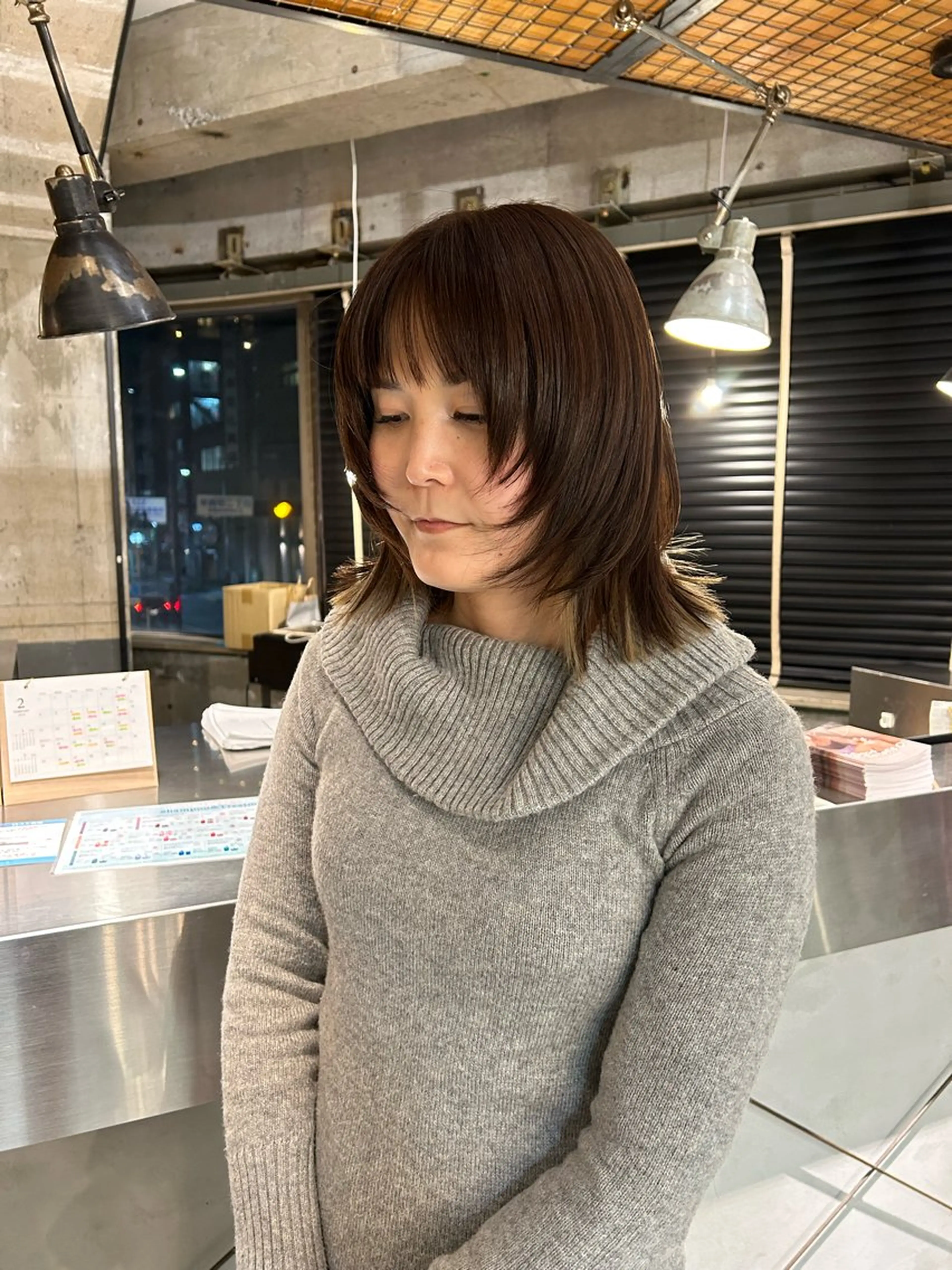ミディアム カラー ミディアムレイヤー レイヤーカット keen 立川のヘアスタイル