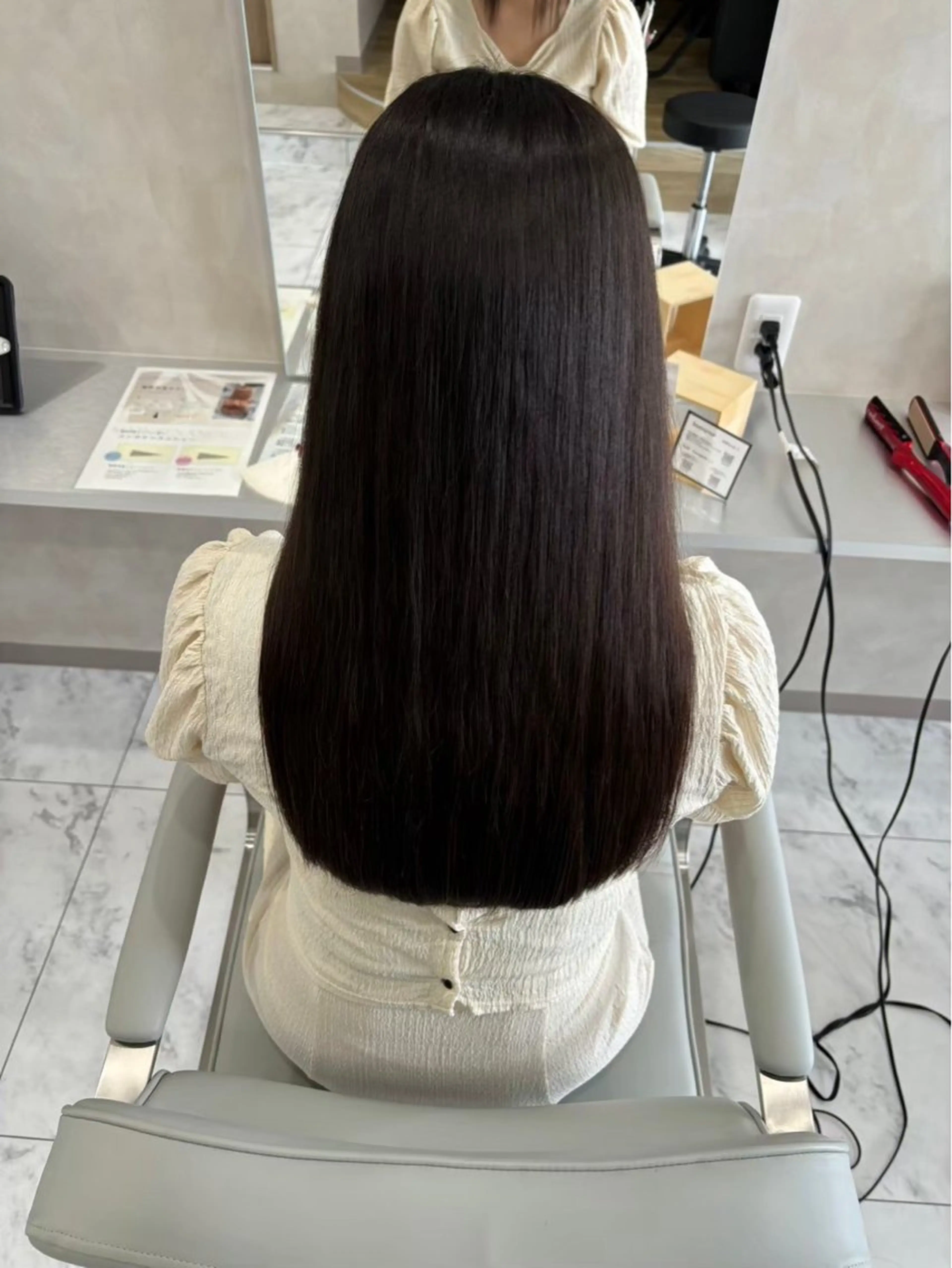 セミロング ショートボブ ボブ ハッシュカット ハイライト 髪質改善 荒金 大翔のヘアスタイル