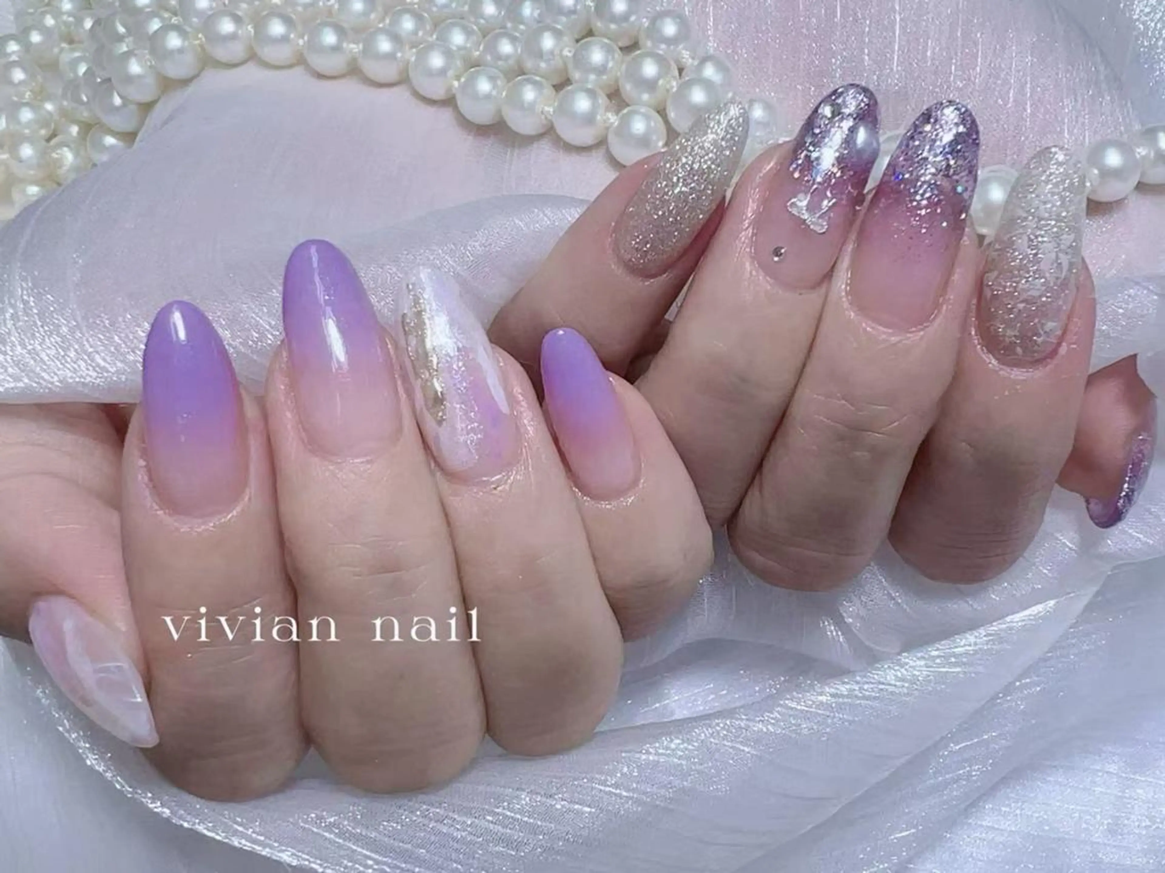 ネイル VIVIAN リサのネイルデザイン