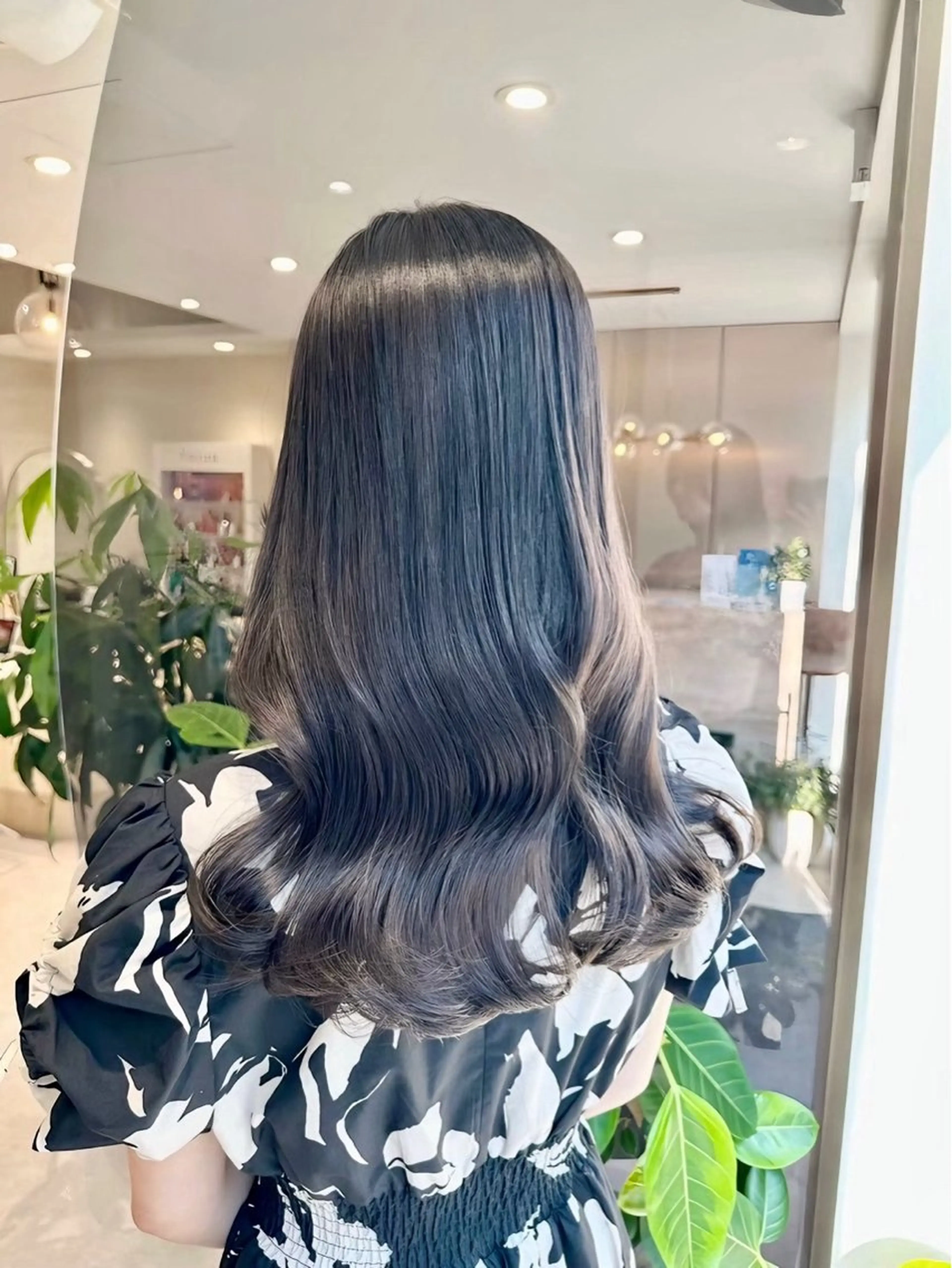 ロング パーマ 似合わせカット 小顔カット 縮毛矯正 1日1名様限定 予約可能のヘアスタイル