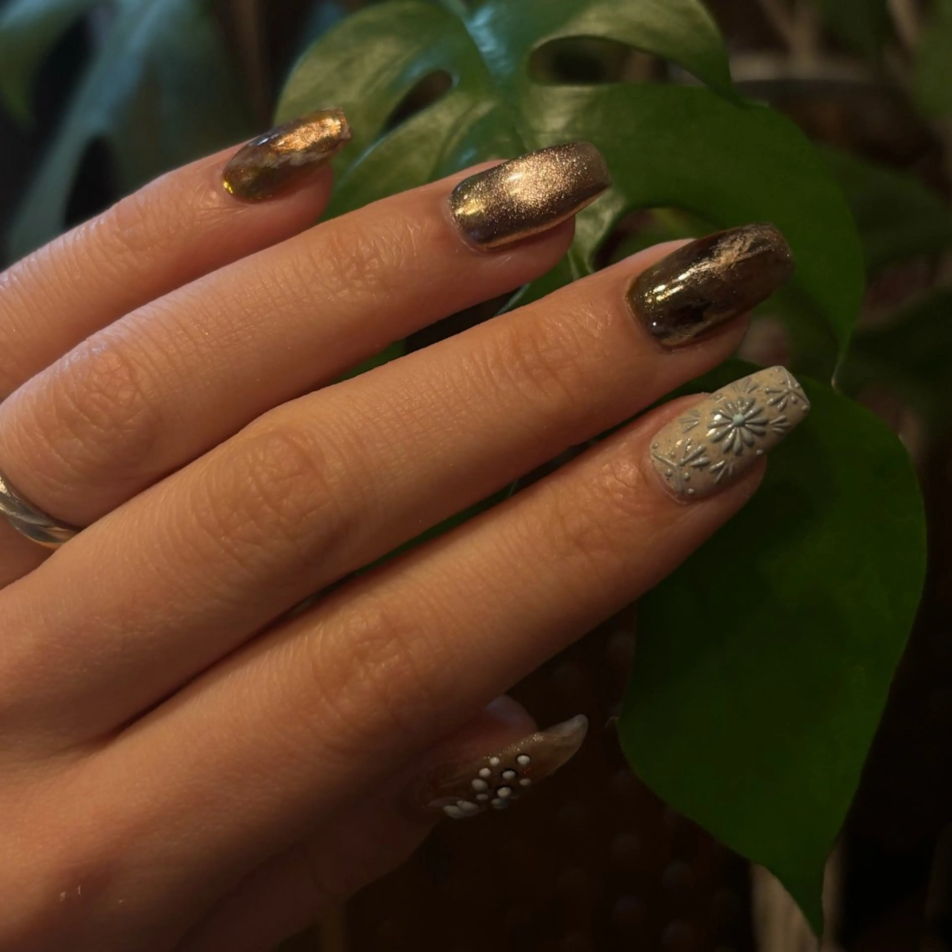 ネイル quron nail [yui]のネイルデザイン