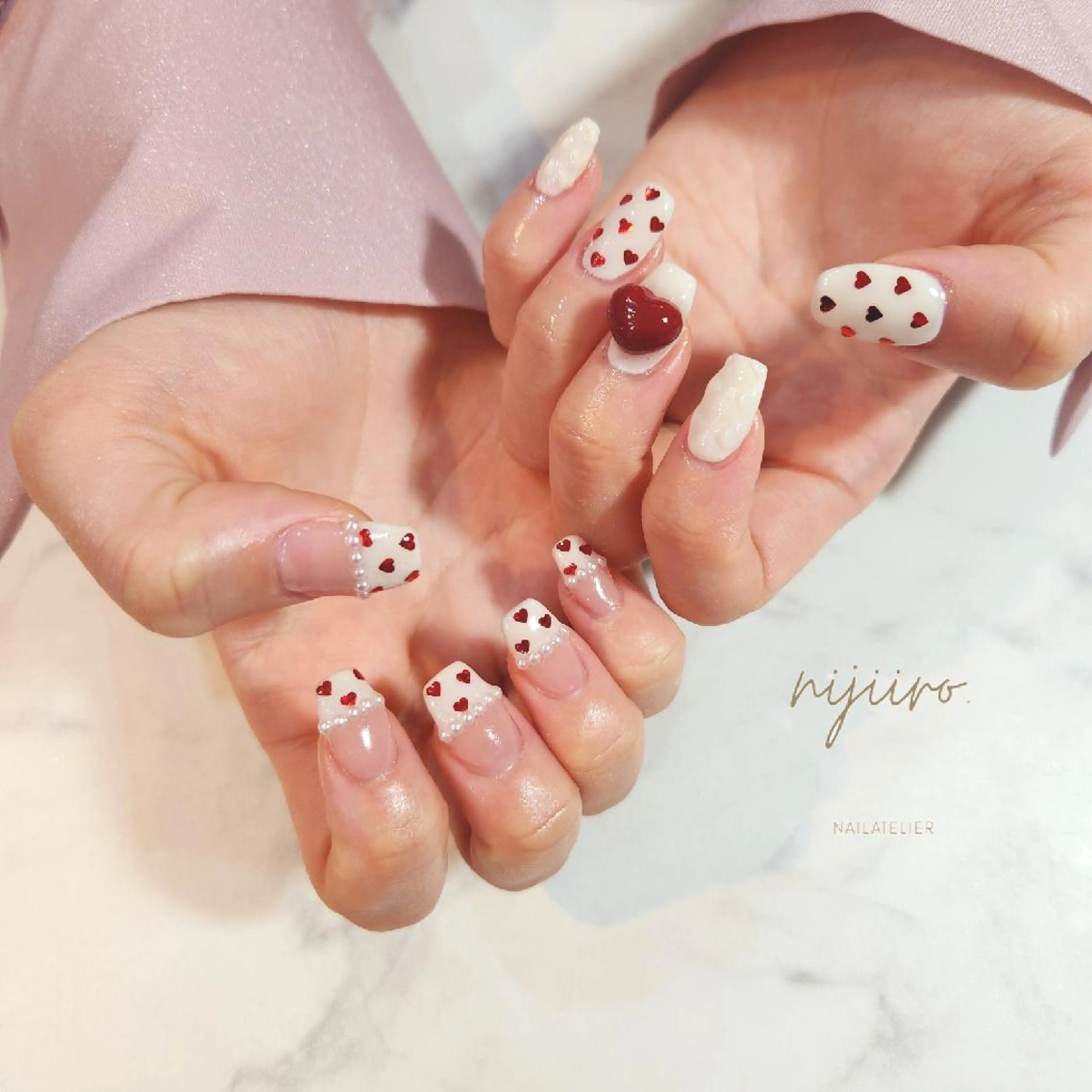 ネイル ハンドネイル nailatelier nijiiro.所属・nijiiro🌈 サトウのネイルデザイン