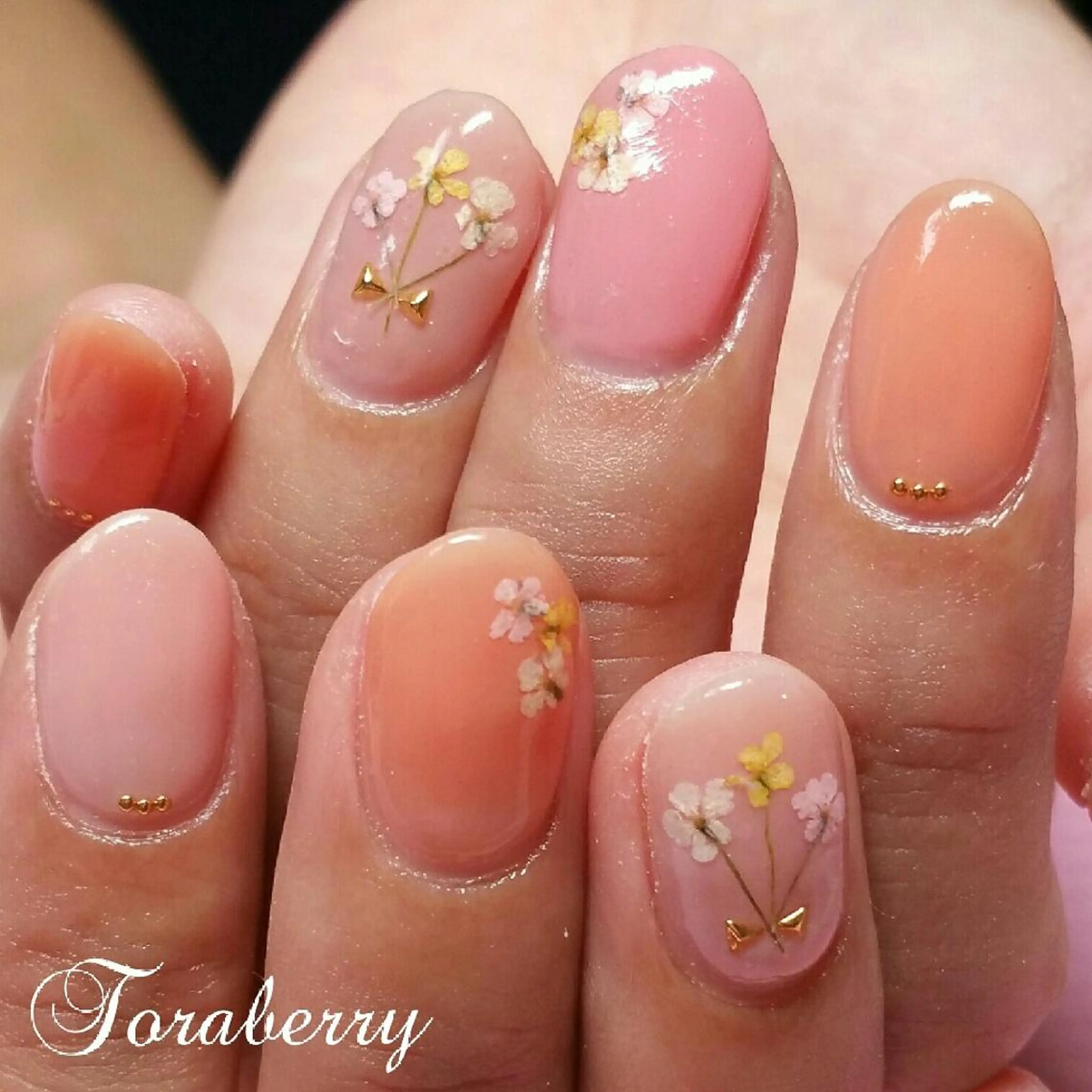 ネイル ハンドネイル ネイリスト なつみのネイルデザイン