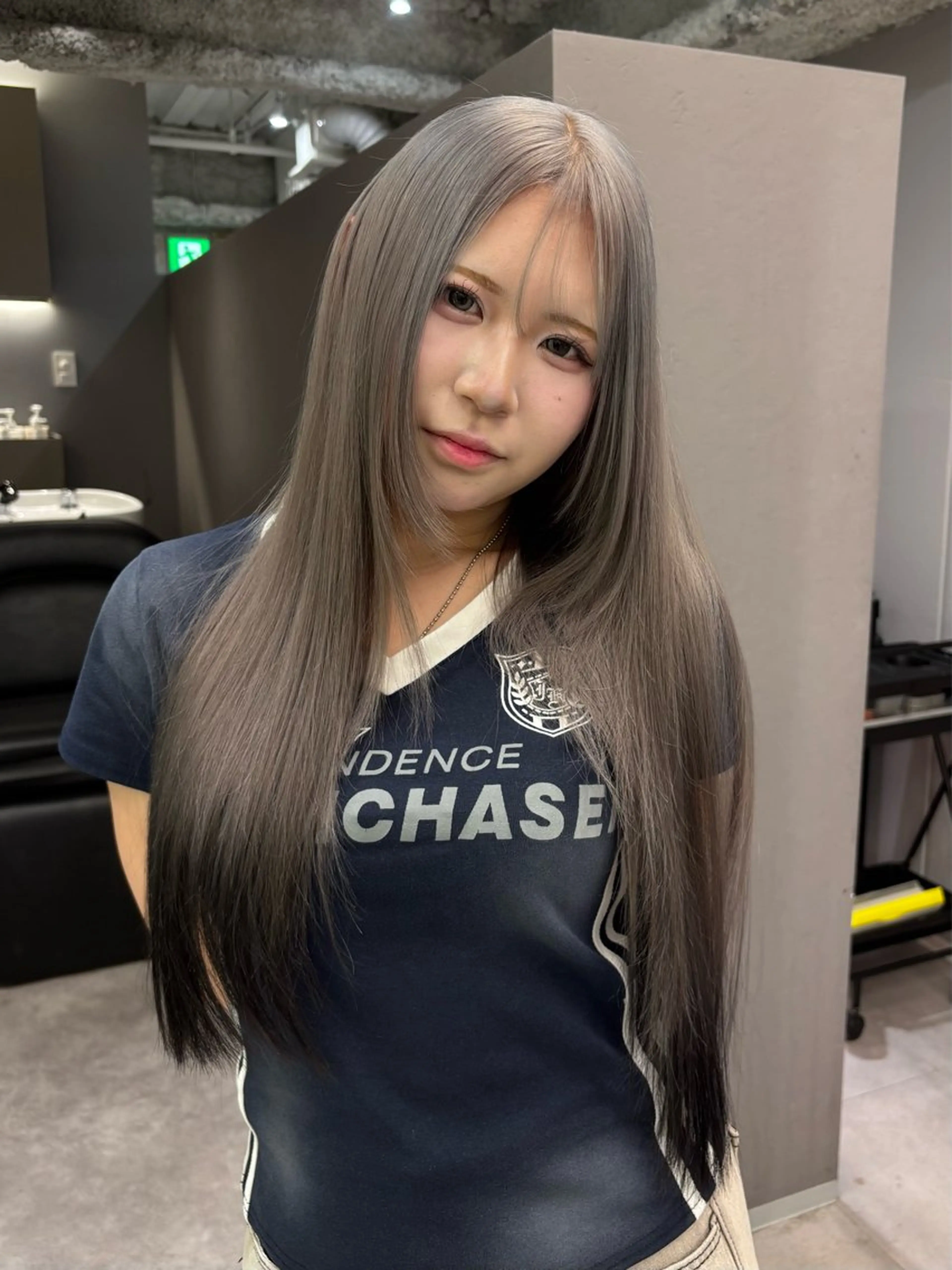 ロング カラー デザインカラー インナーカラー ヘアカラー 名古屋／デザイン／ ブリーチ/松井亮磨のヘアスタイル