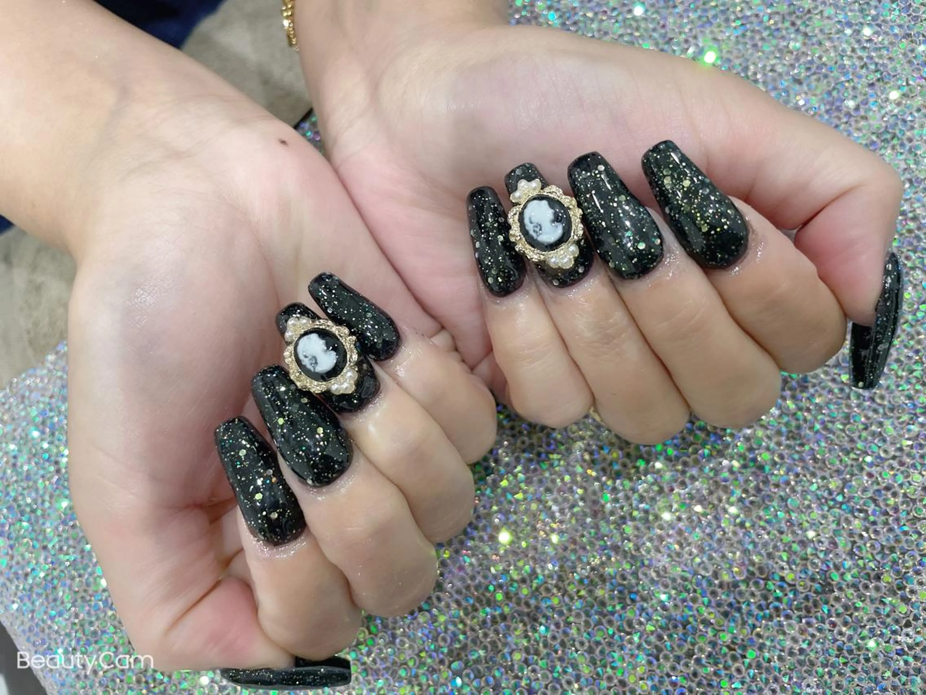 ミディアム ネイル 《LB》ラブリエ Nail&eyeのマツエク・マツパデザイン