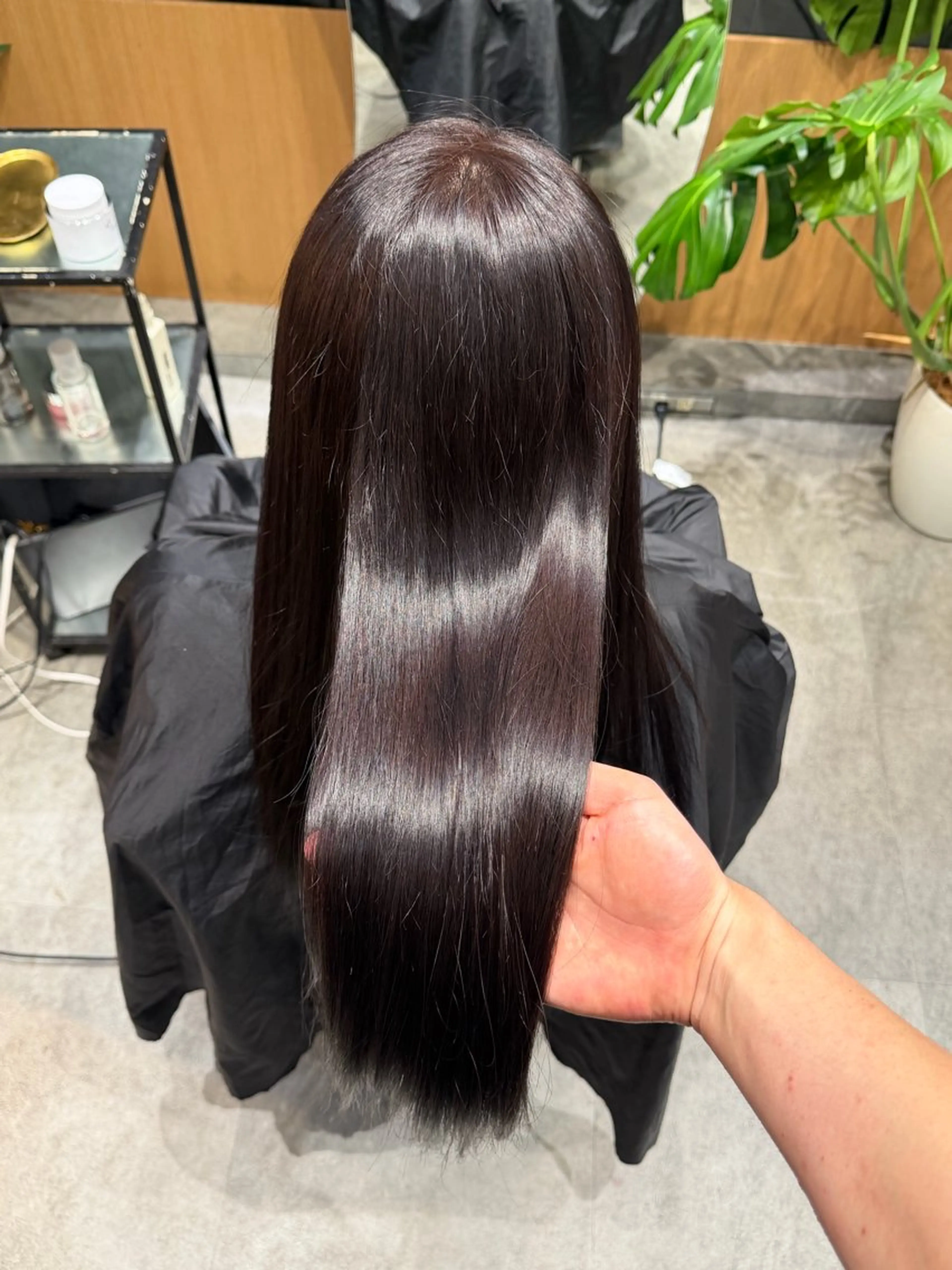 ロング ヘアカラー いたがき ひであきのヘアスタイル
