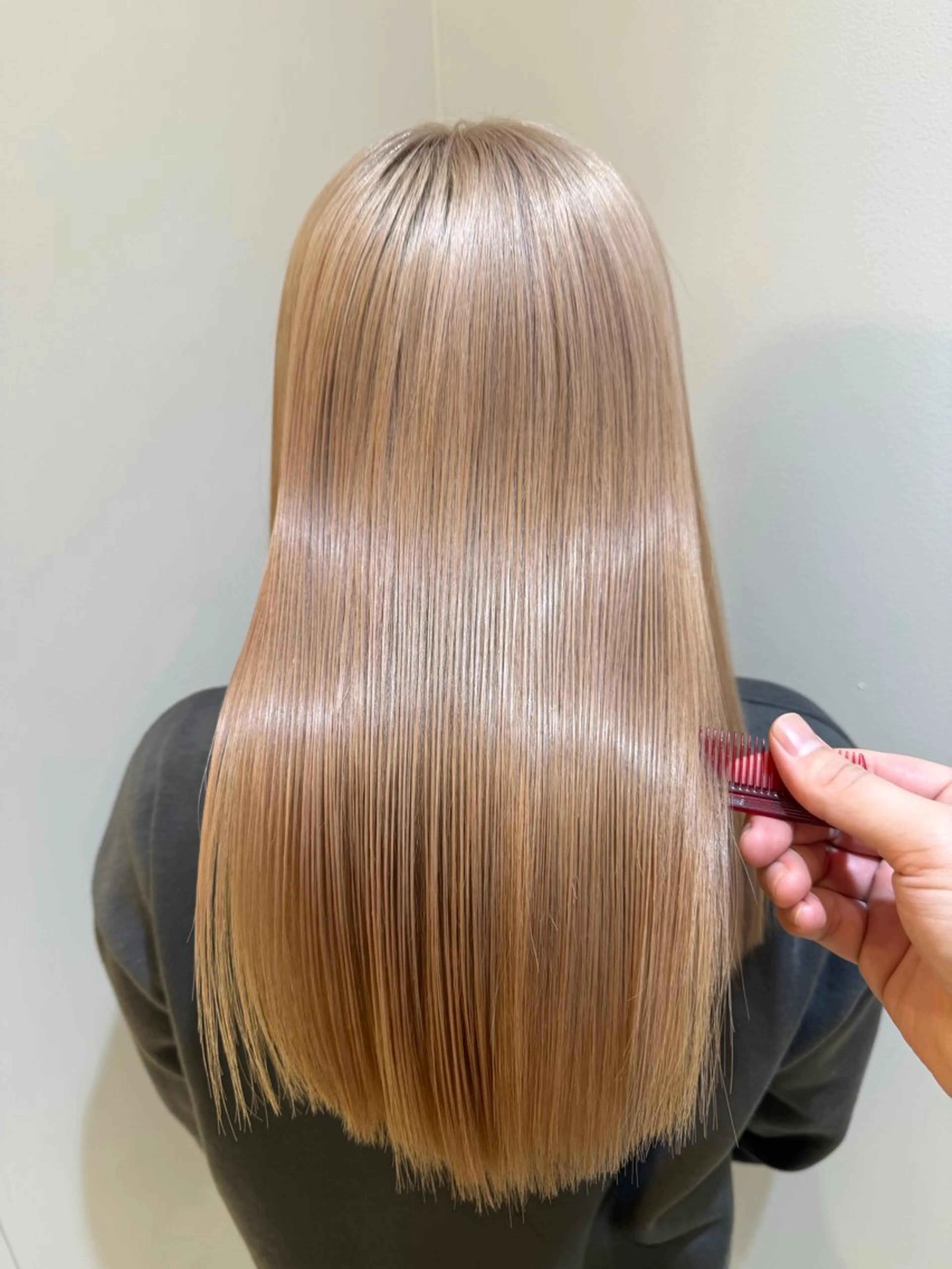 ロング パーマ 縮毛矯正 トリートメント 髪質改善/縮毛矯正 /レイヤー岡部のヘアスタイル