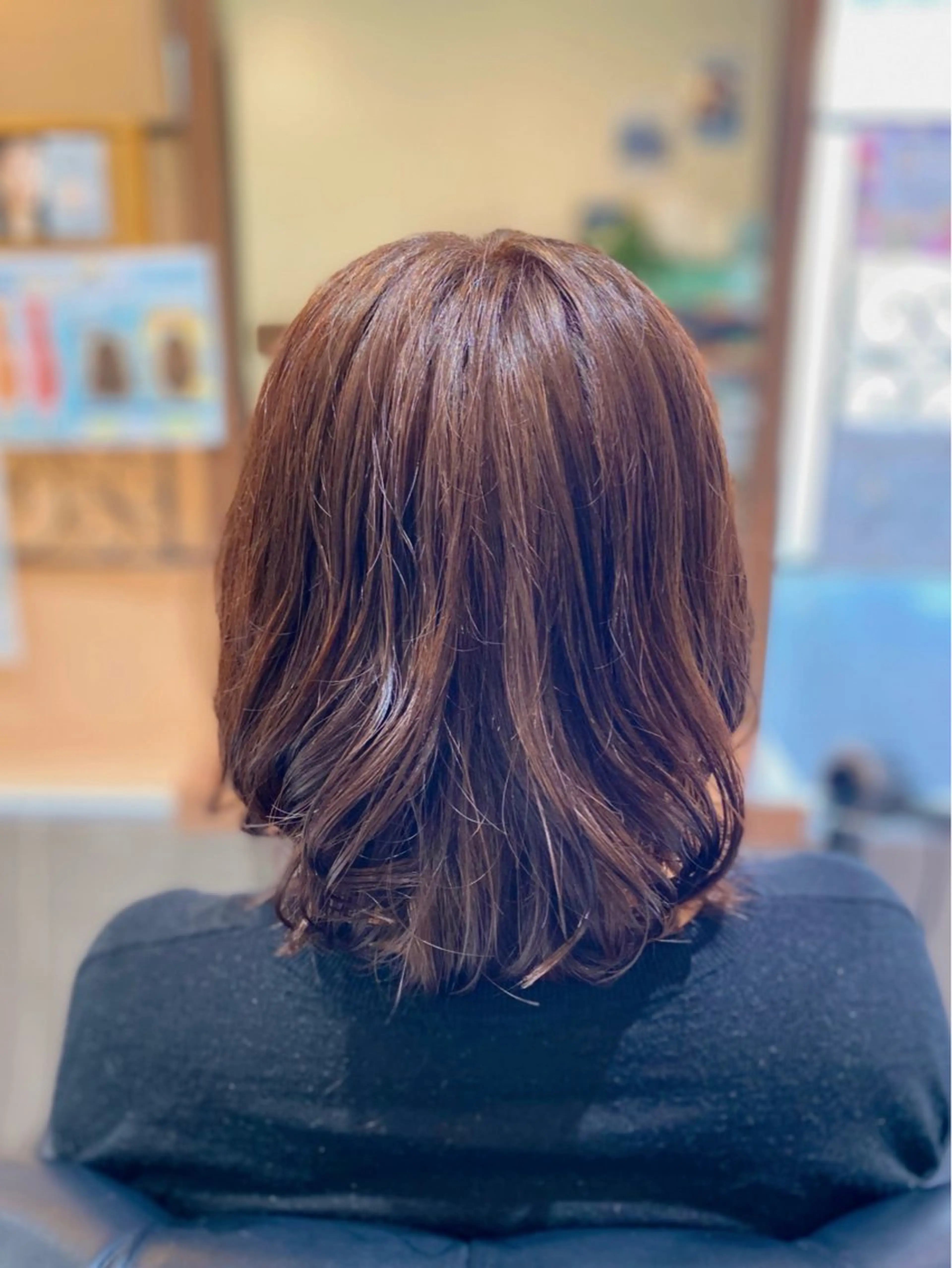 ミディアム パーマ カット パーマ トリートメント Aphrodite 横手 亜紀のヘアスタイル