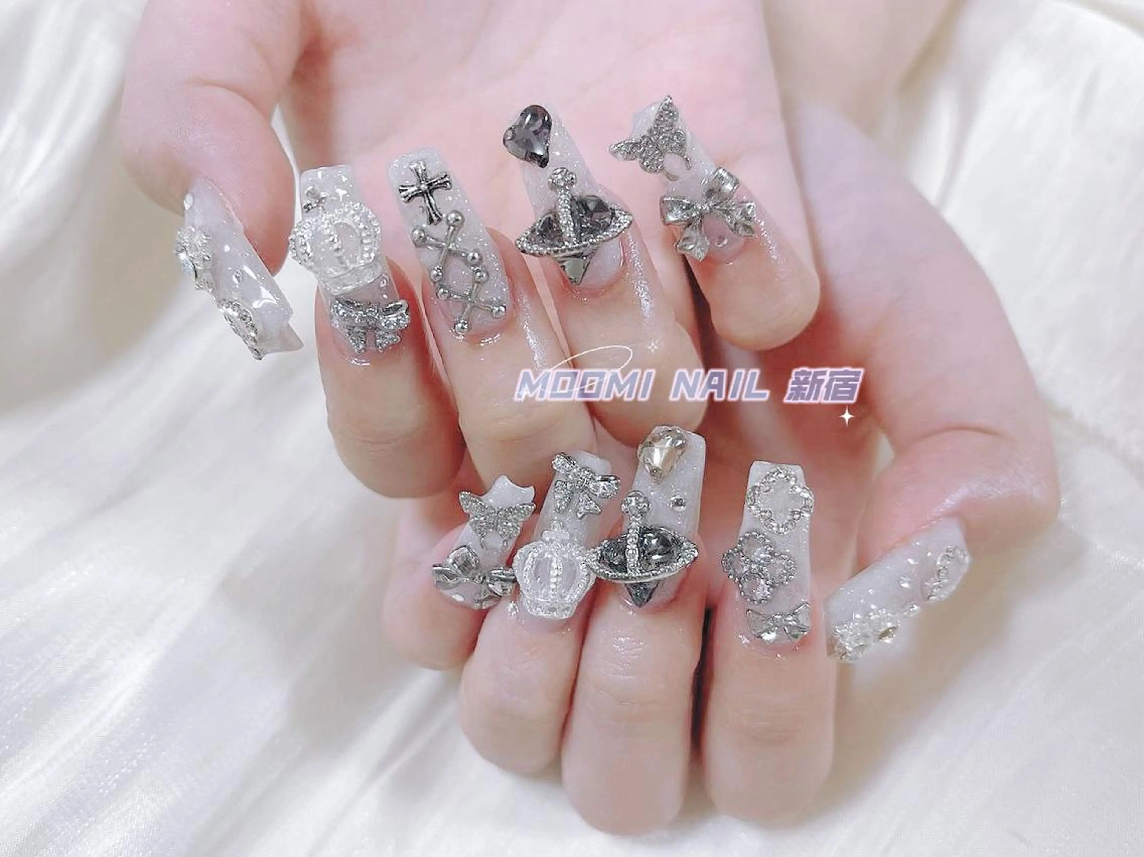 ネイル ハンドネイル moomi nail スカルプ専門のネイルデザイン