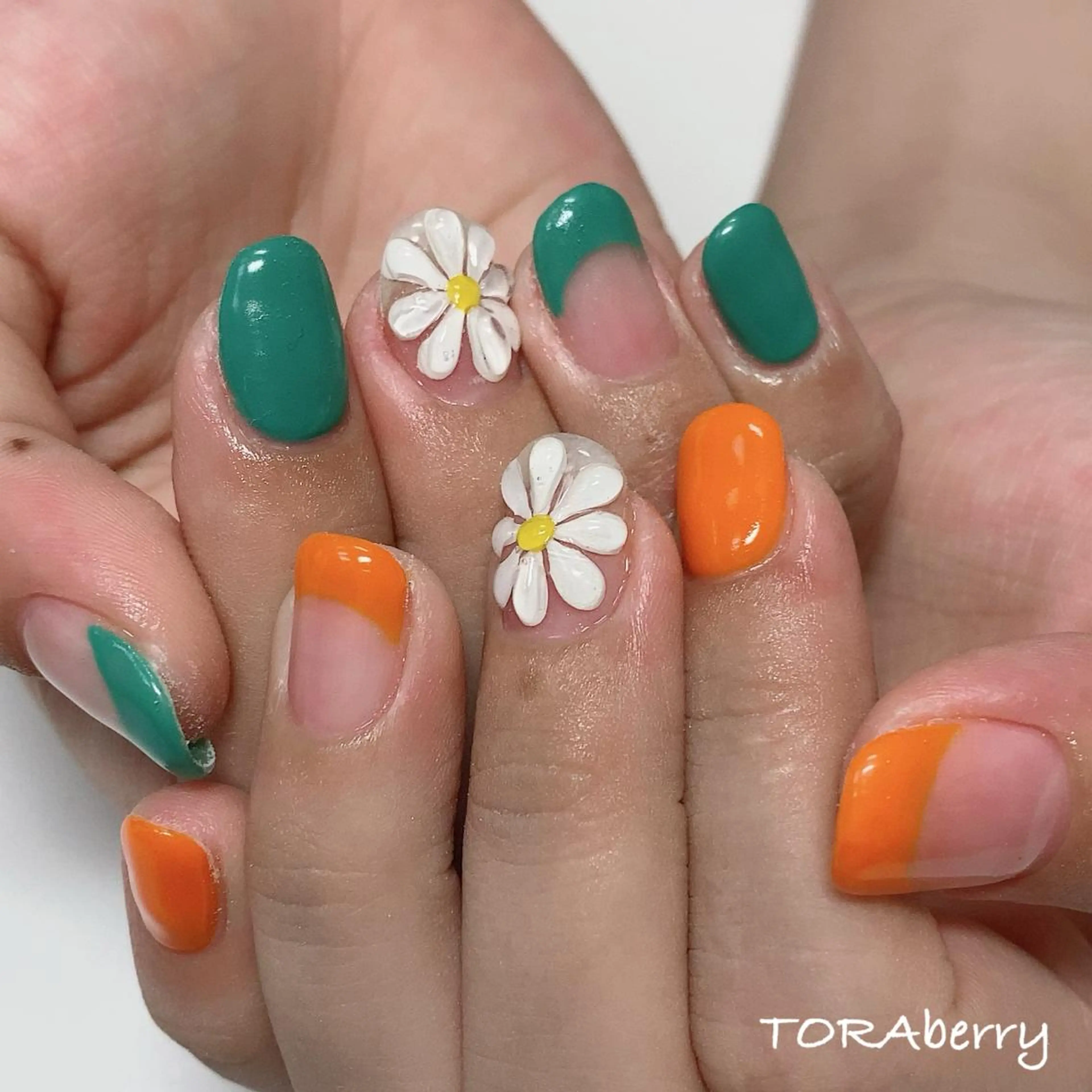 ネイル ネイリスト なつみのネイルデザイン