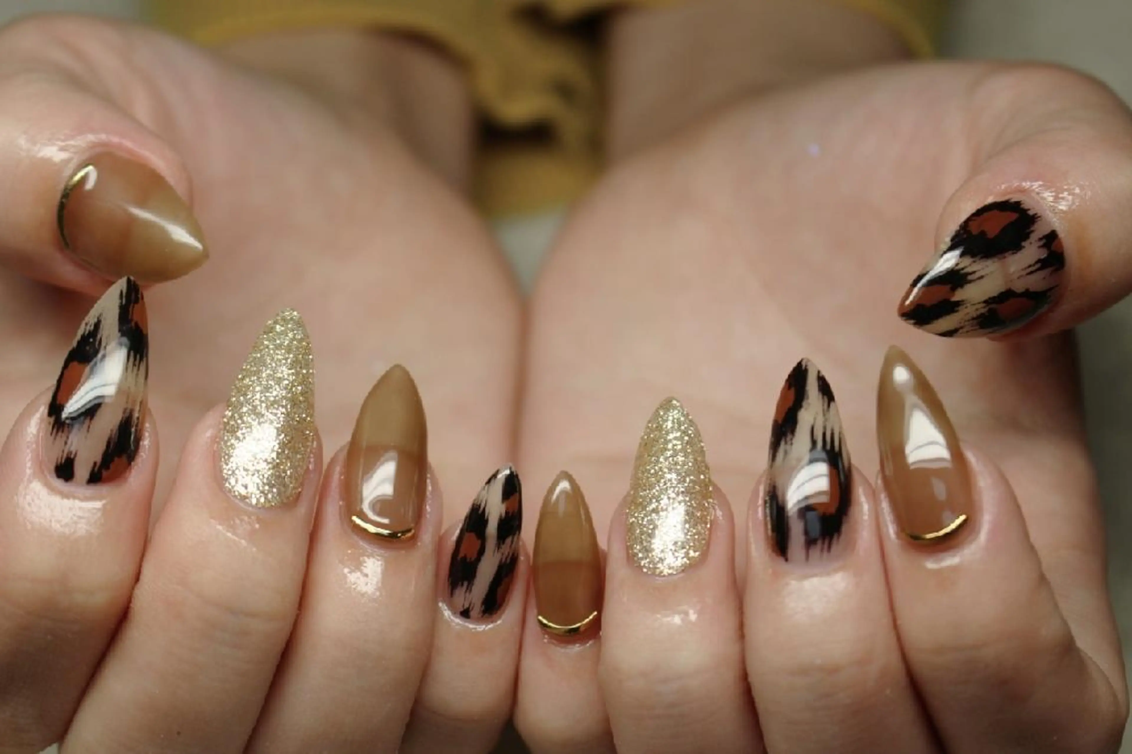 ネイル ハンドネイル ネイル＆ホワイトニング   Yu-a所属・yu-a  スカルプ ネイルakiのネイルデザイン