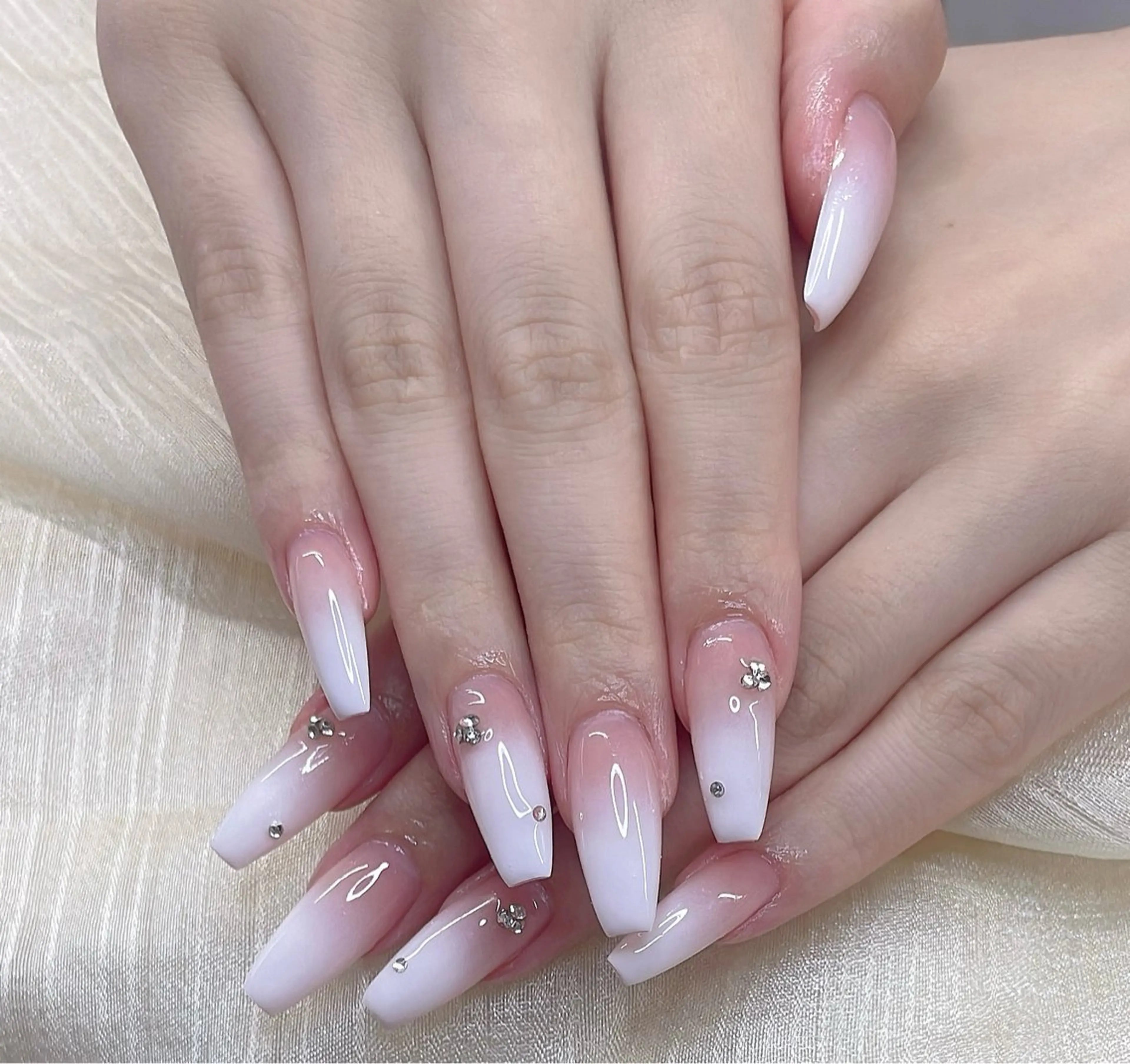 ネイル 渋谷T&B ナサ ギ ロング無制限中✨のネイルデザイン