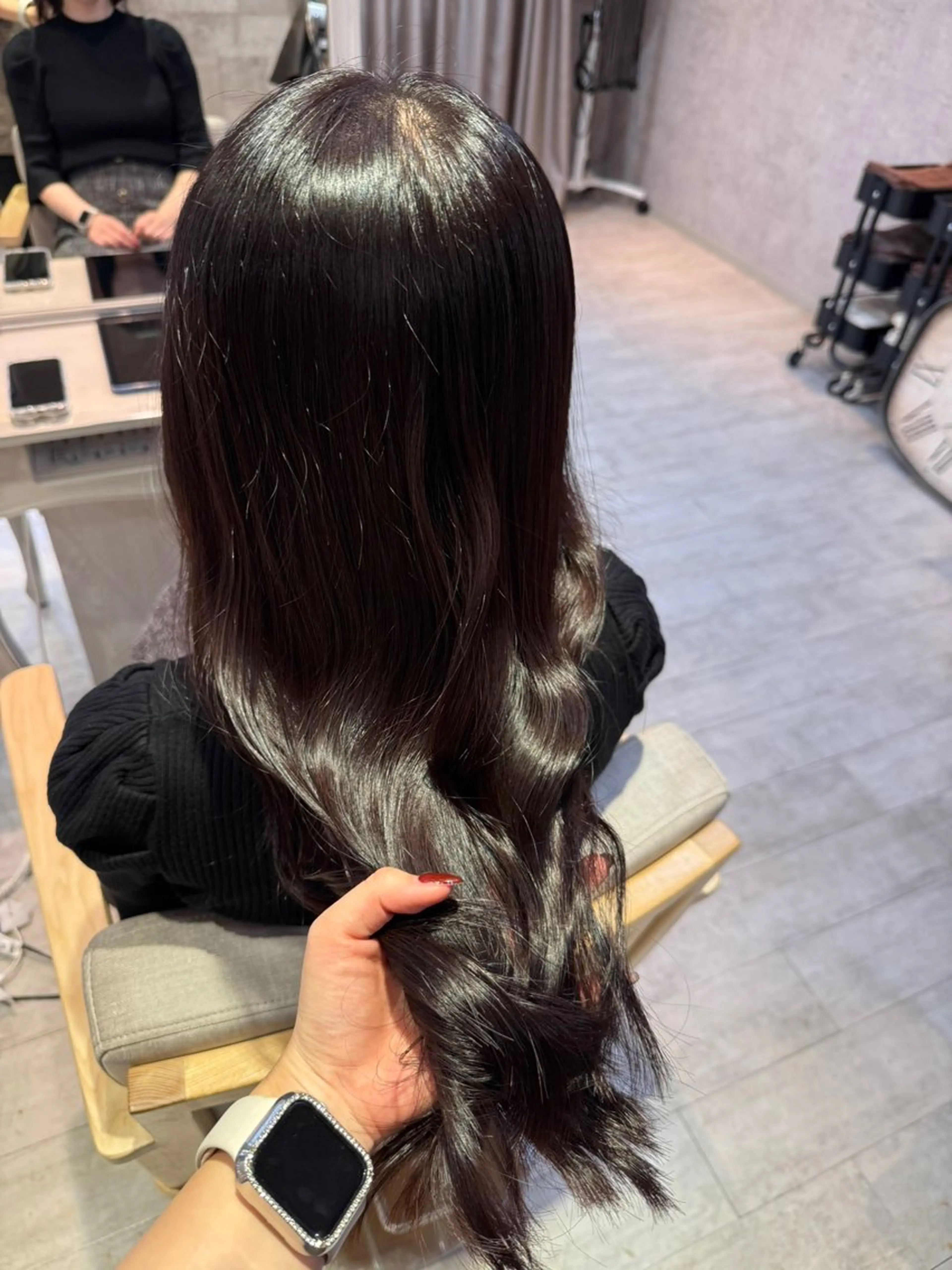 ロング カット ヘアカラー トリートメント YURIA / 透明感/韓国風のヘアスタイル