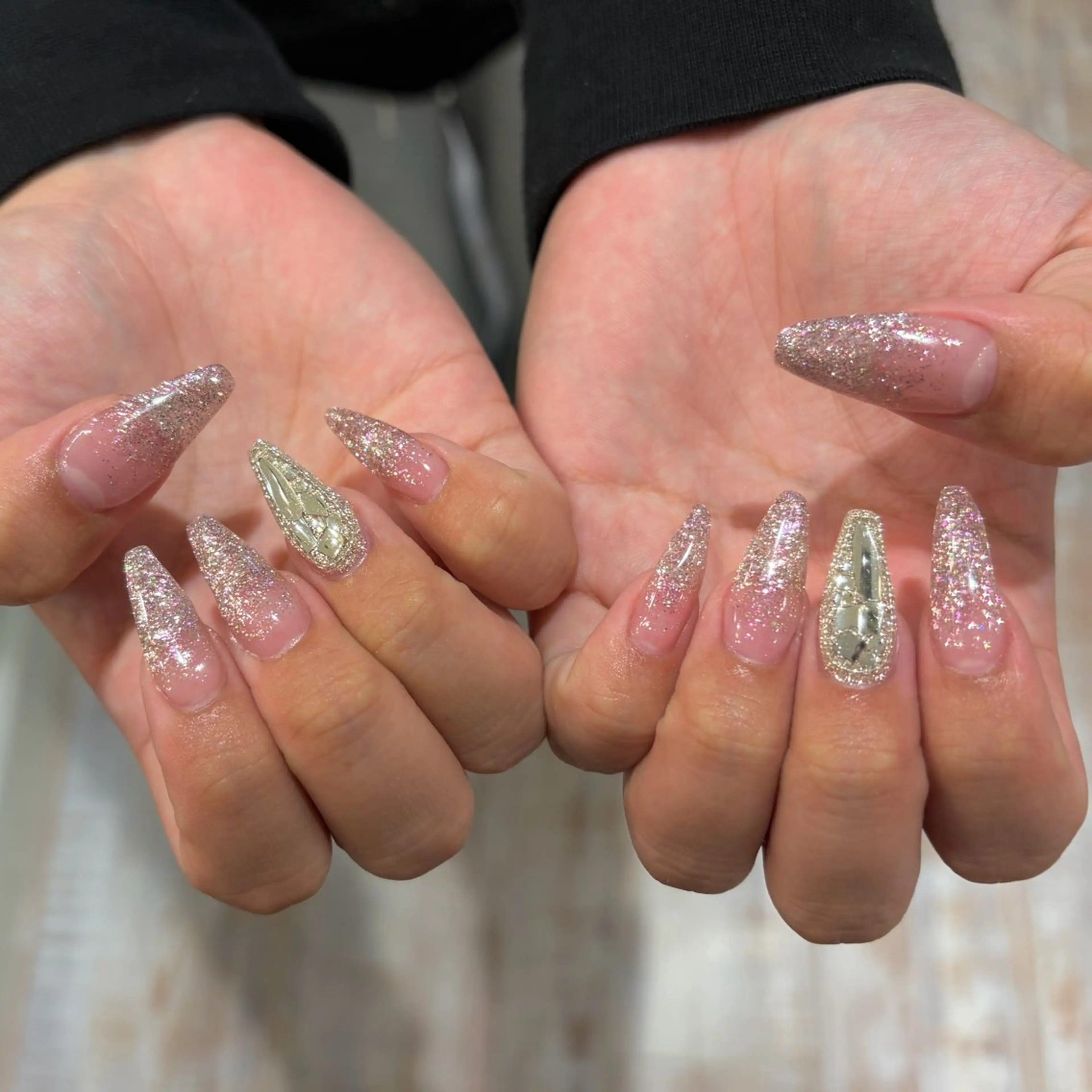 ネイル ラサンセリテ YURIKAのネイルデザイン