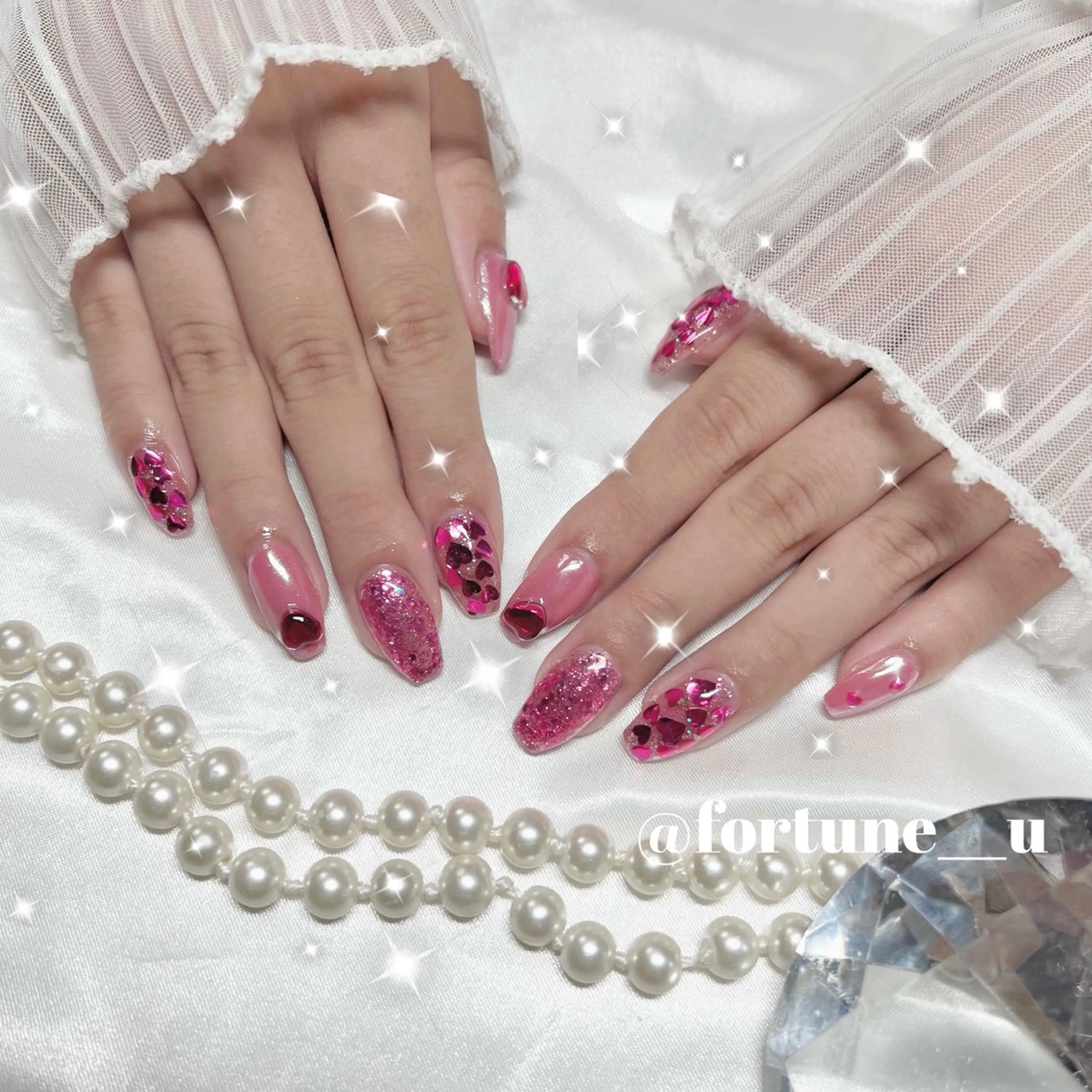 ネイル チークネイル ガーリー 韓国ネイル 持ち込み オフィスネイル ハンドネイル 💜✩.* Yuuna💜のネイルデザイン