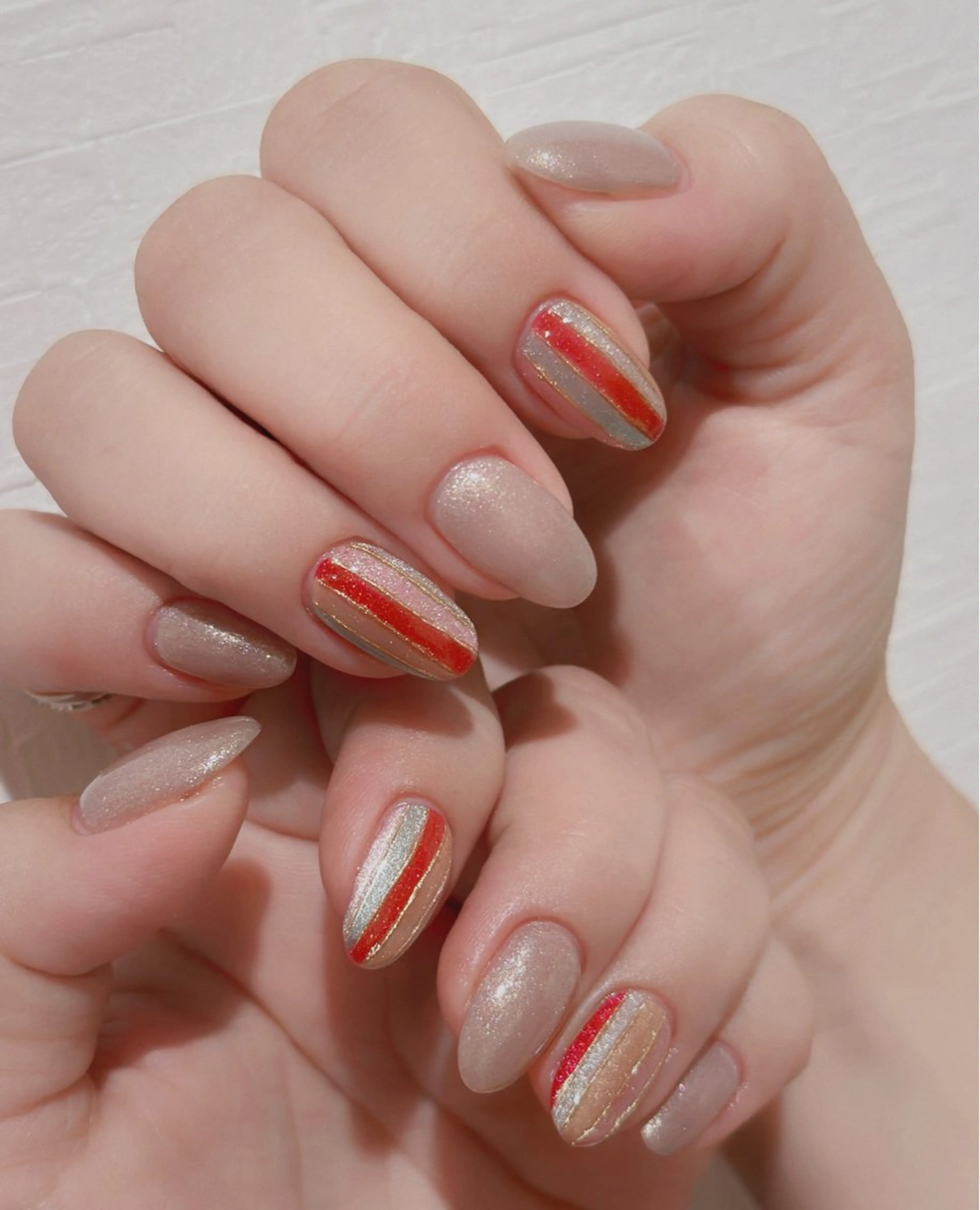 ネイル オーロラネイル 長さ出し フットネイル 韓国ネイル ラメ(グリッター) ハンドネイル 👍thumbs up nail👍のネイルデザイン