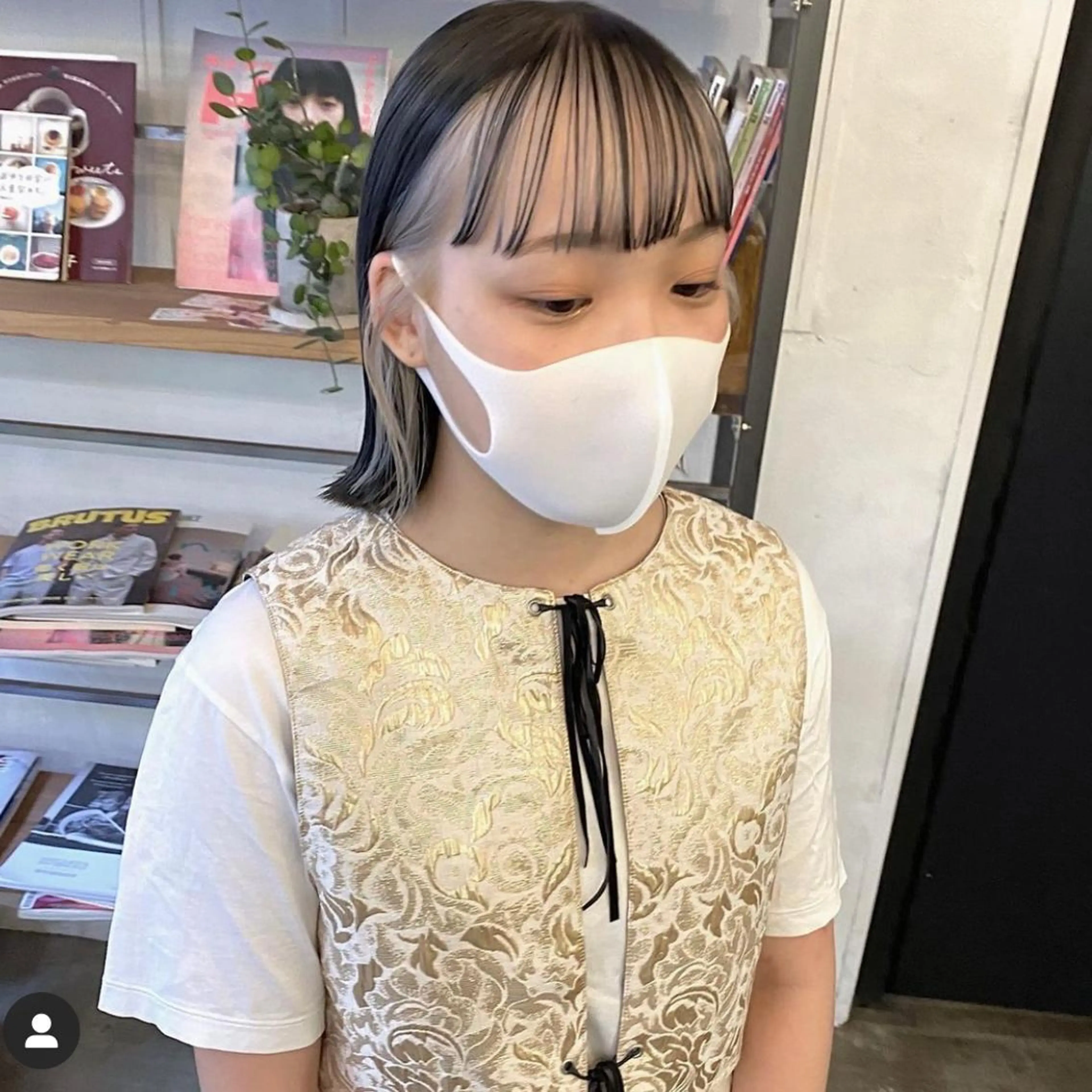 ミディアム カラー デザインカラー🥂 YUKAのヘアスタイル