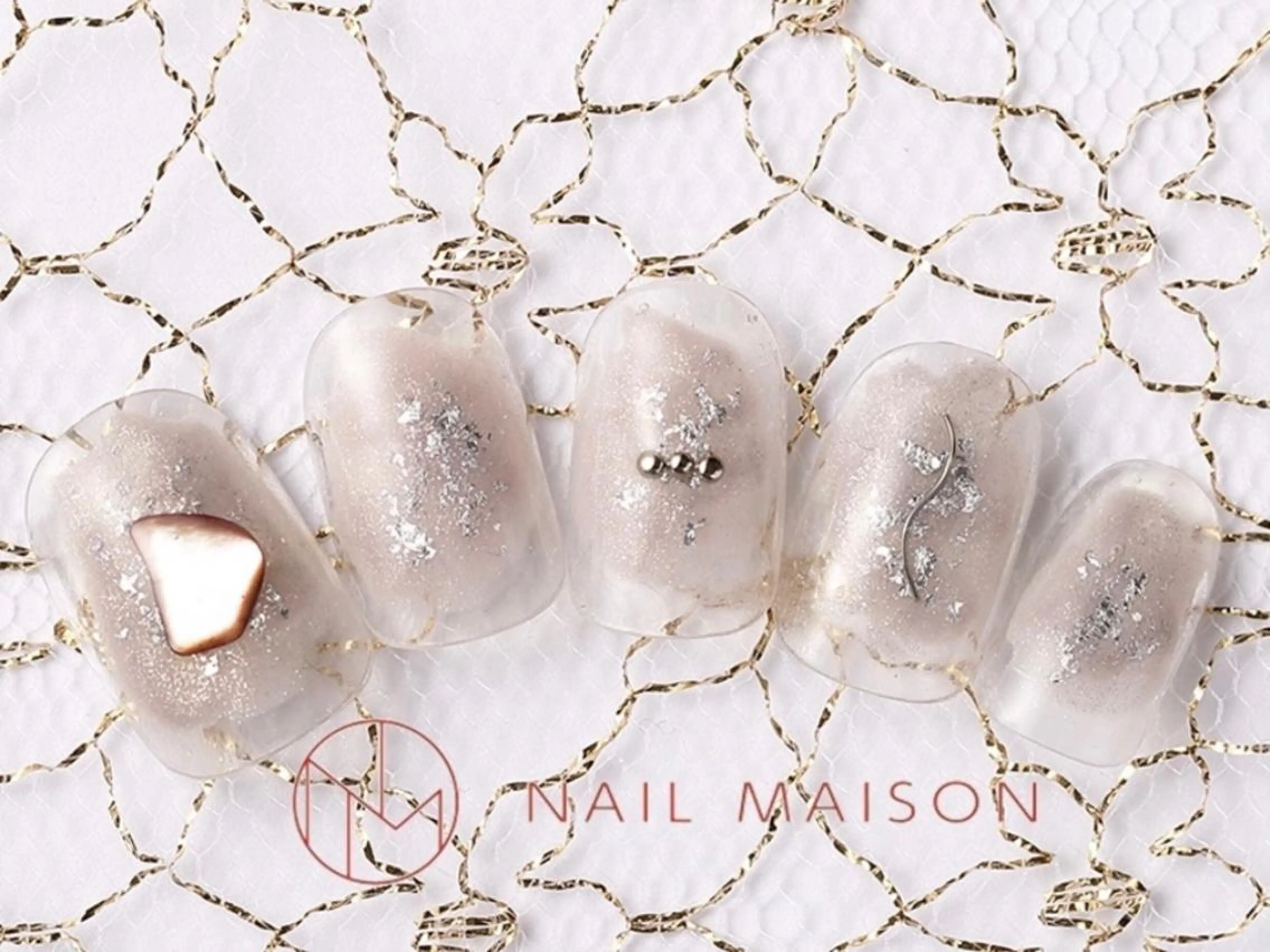 ネイル T RIRIKAのネイルデザイン