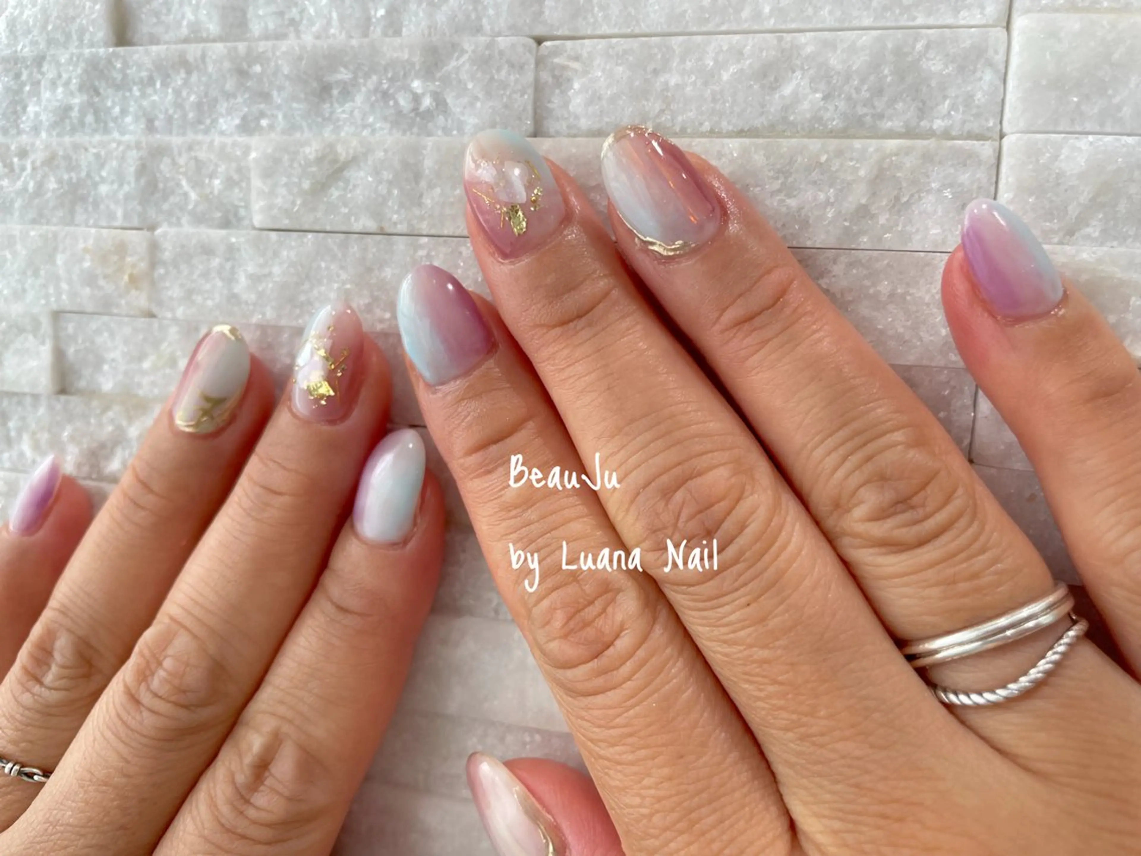 ネイル ミラーネイル ハンドネイル BeauJu by Luana Nailのネイルデザイン