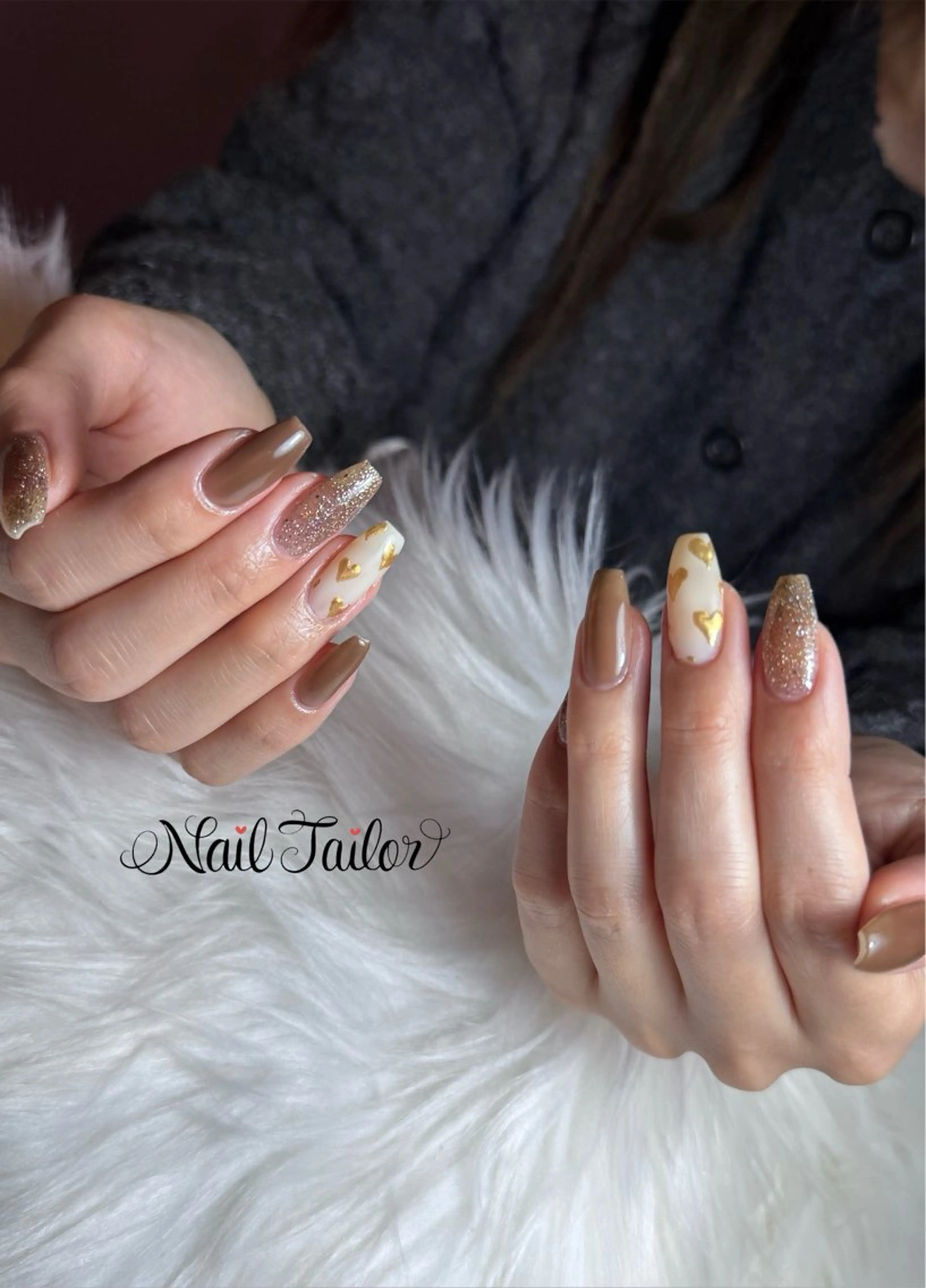 ネイル ゴールド ハート キラキラネイル ロングネイル ミラーネイル ハンドネイル NailTailor ネイルテイラーのネイルデザイン