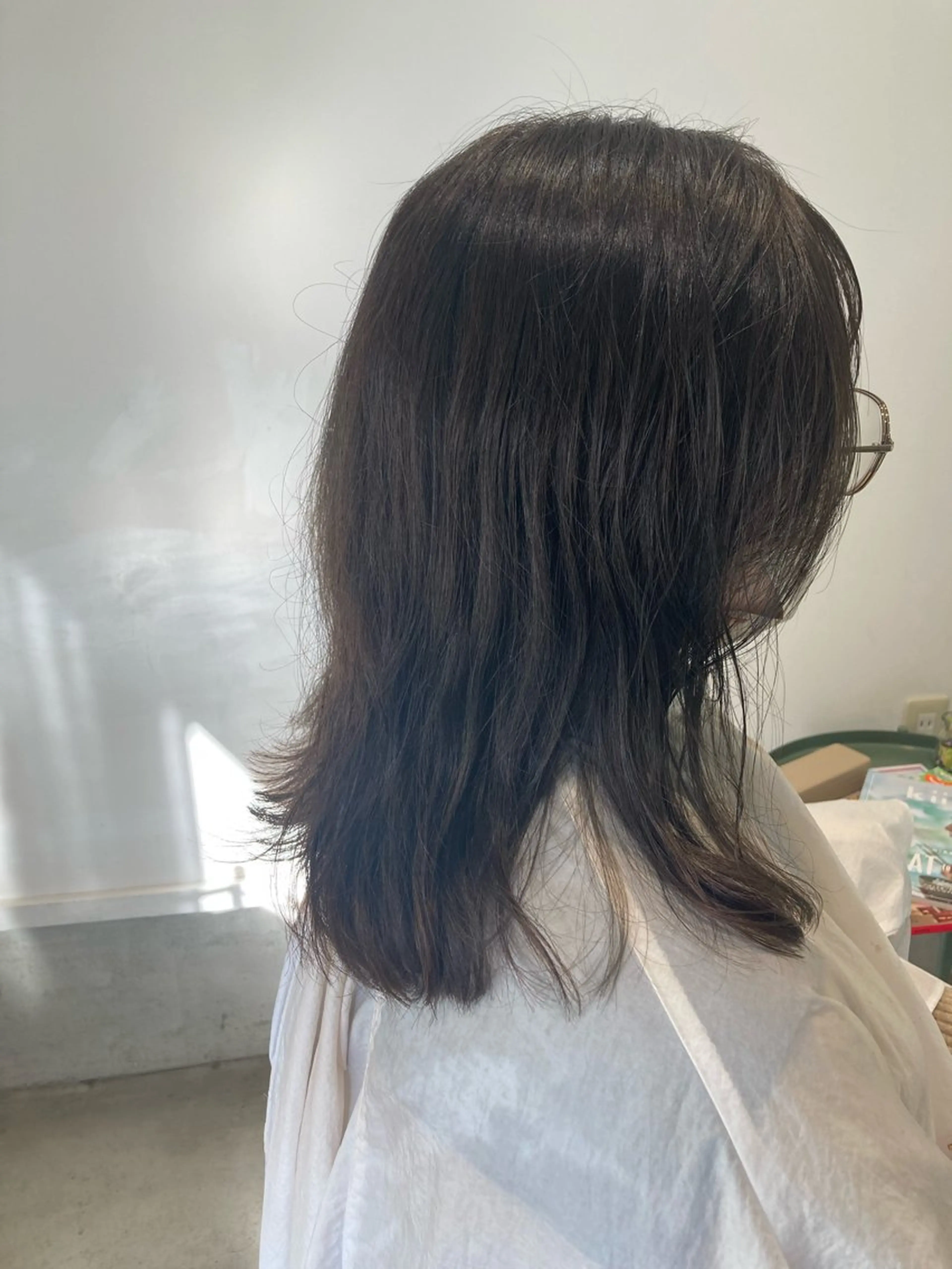 カラー カット ヘアカラー 折本 沙織のヘアスタイル