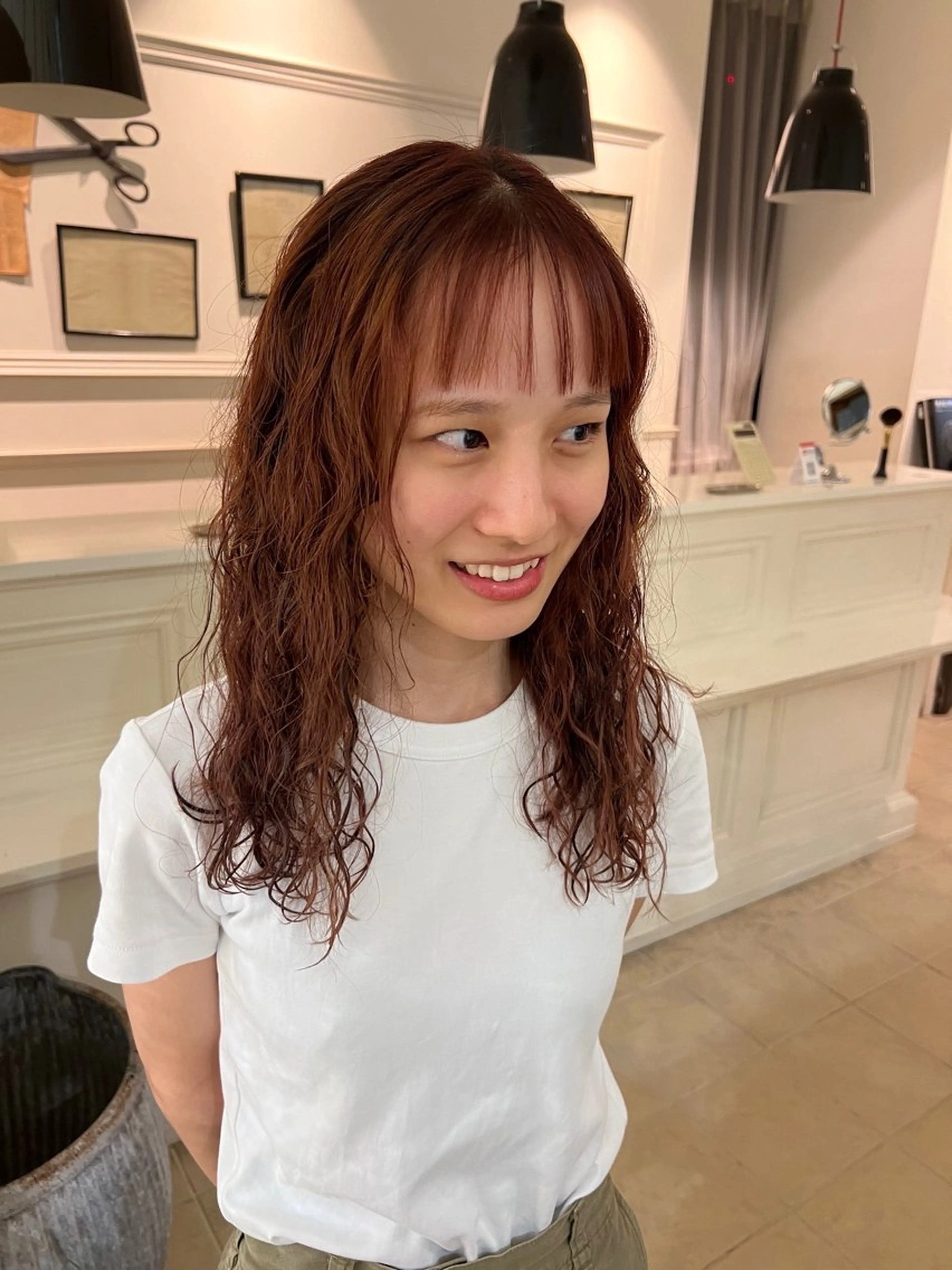 ロング パーマ 顔周りカット 森川 好羽のヘアスタイル