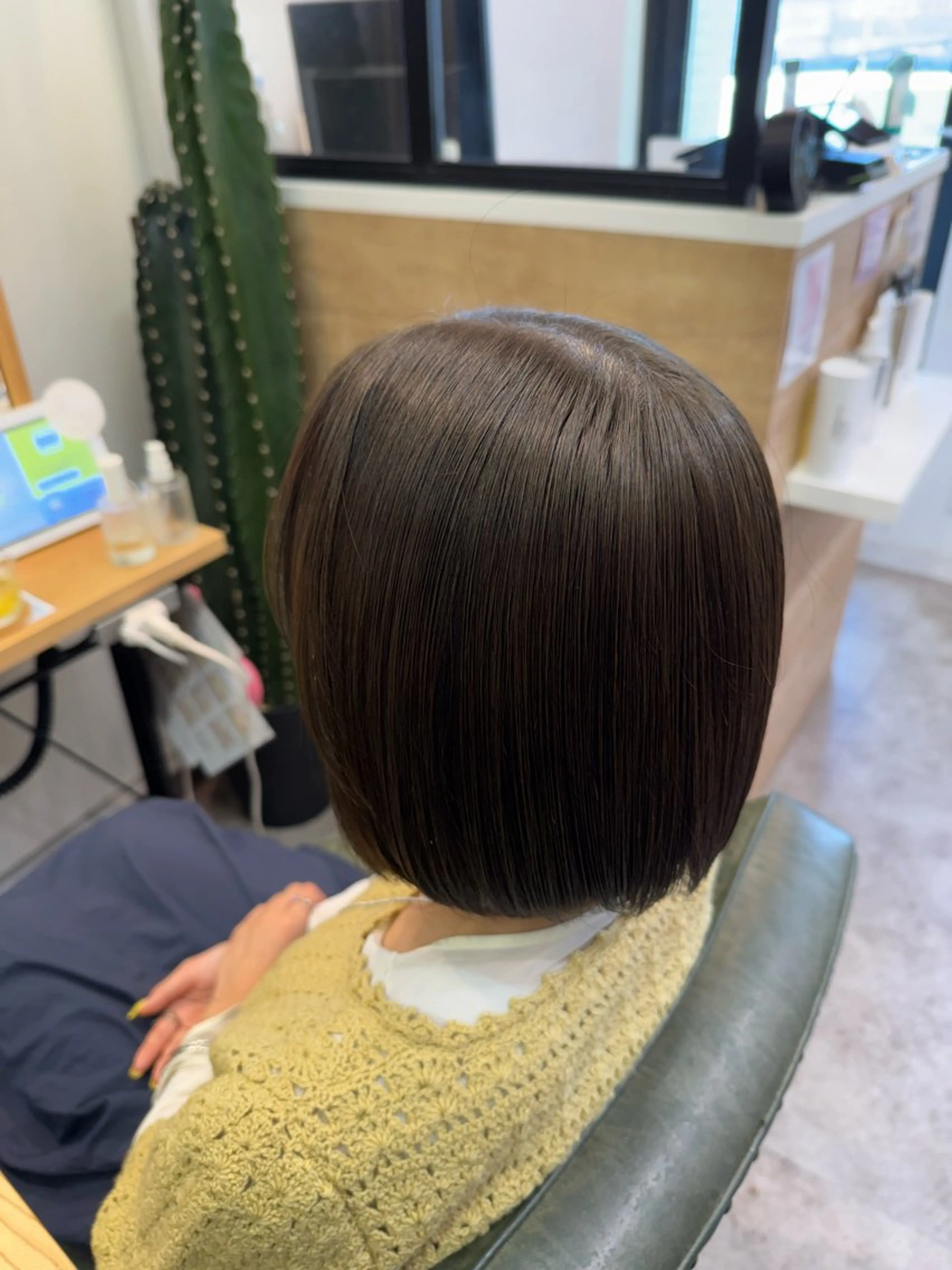 ショート カラー ベージュカラー オリーブベージュ ヘアカラー トリートメント ヘアセット 縮毛矯正/エクステ /艶カラー/ヘアメのヘアスタイル