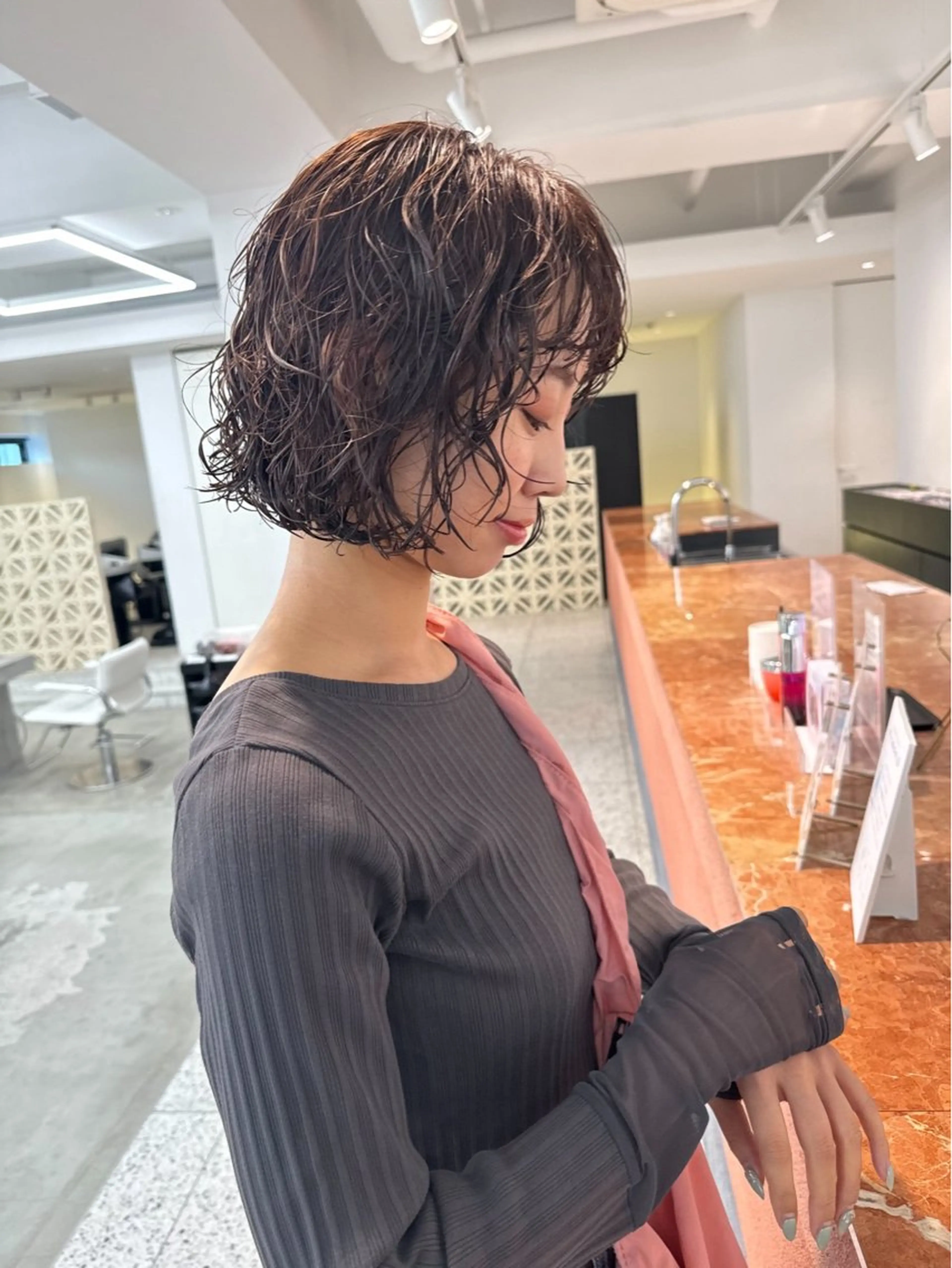 【🌟minimo限定特別価格ボブ限定🌟】デザインカット+デジタルパーマ+オージュア3STEPトリートメントの写真