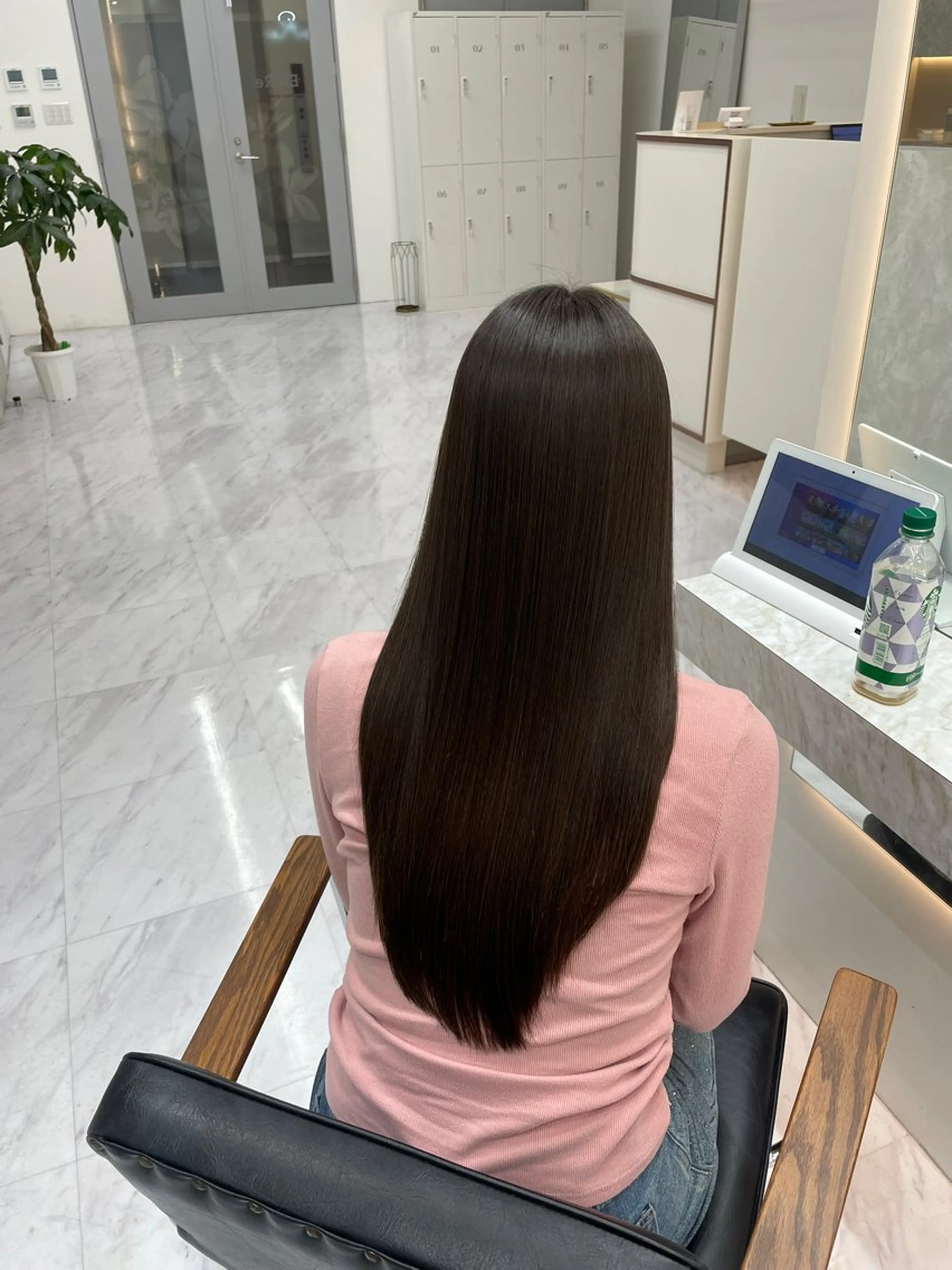 ロング 艶髪ヘア🤍/ 透明感himiのヘアスタイル