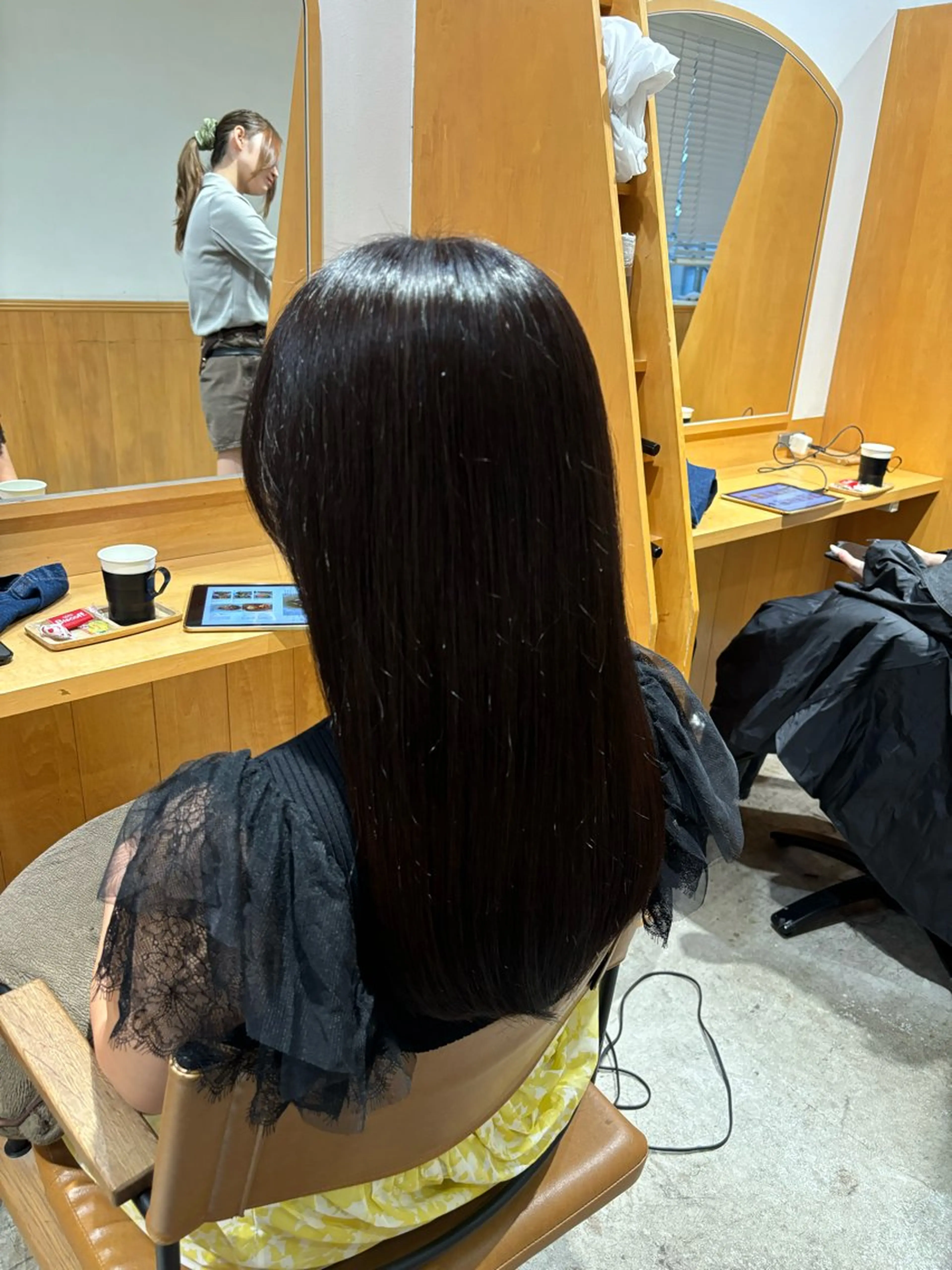 セミロング カット ヘアカラー トリートメント 【Amphi Tokyo】宮原のヘアスタイル