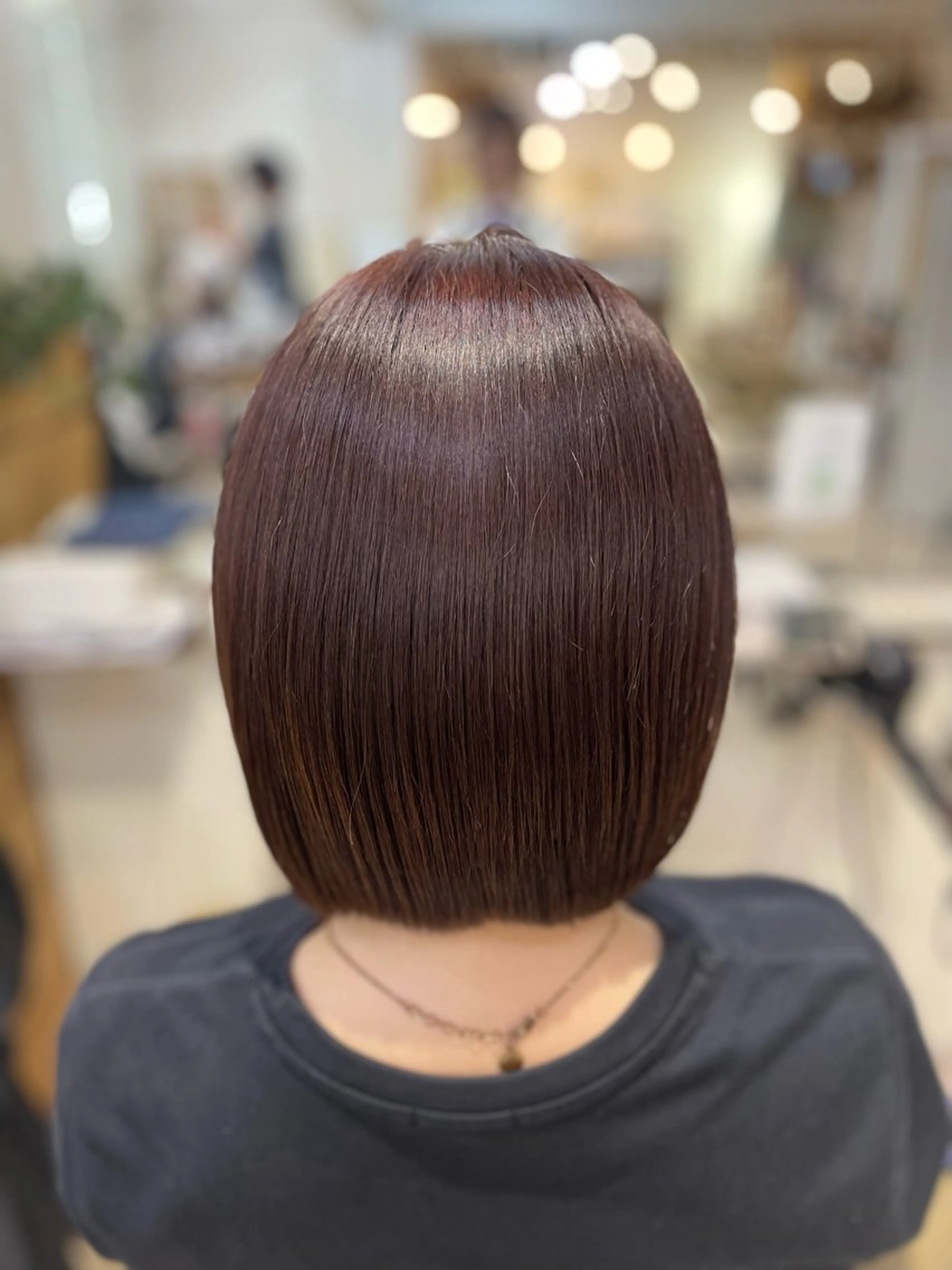 ショート 縮毛矯正 茅野 あゆ美のヘアスタイル