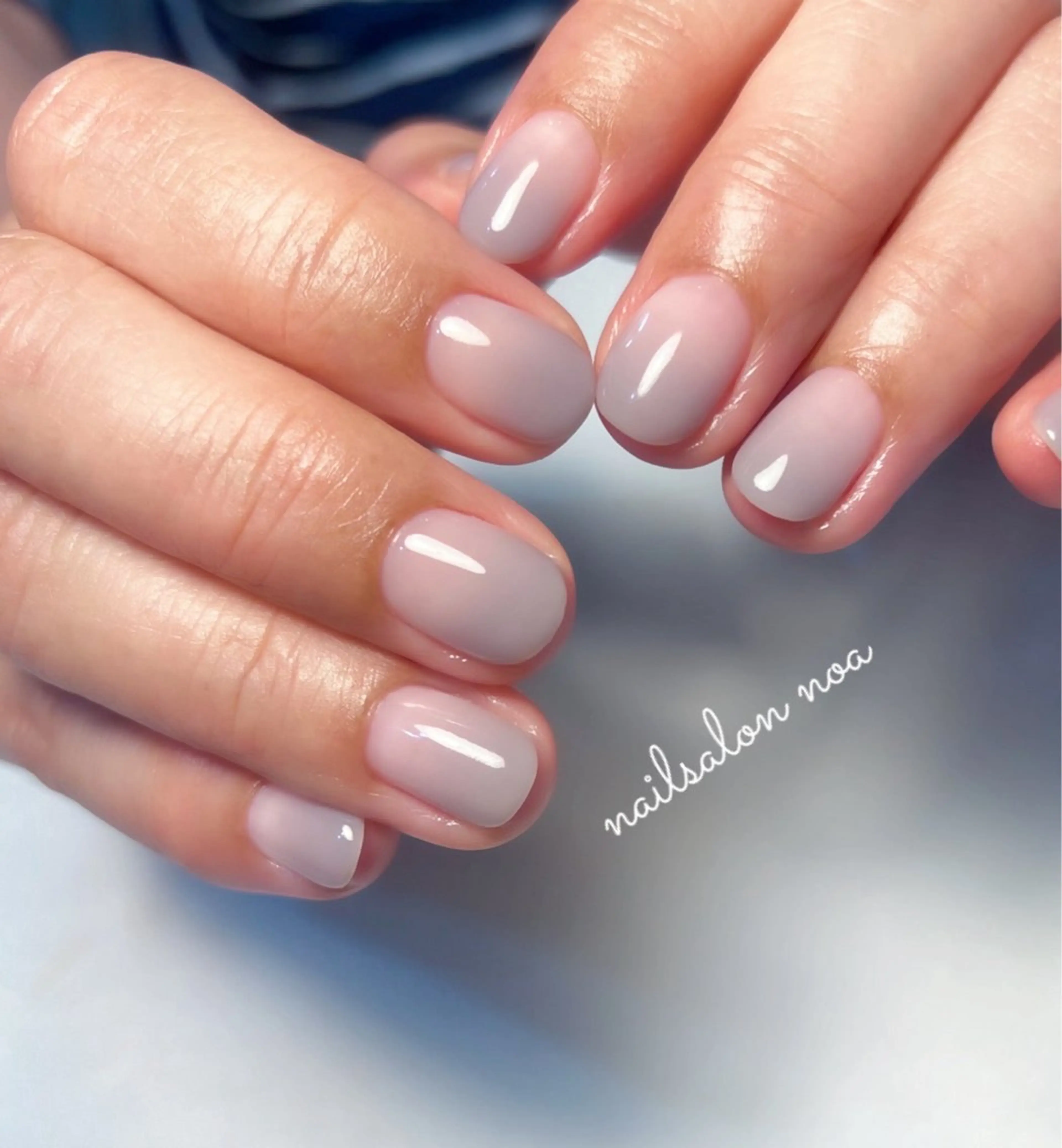 【上品ナチュラル】カラーグラデーションネイル他店オフ・甘皮ケア込み／パラジェル使用の写真