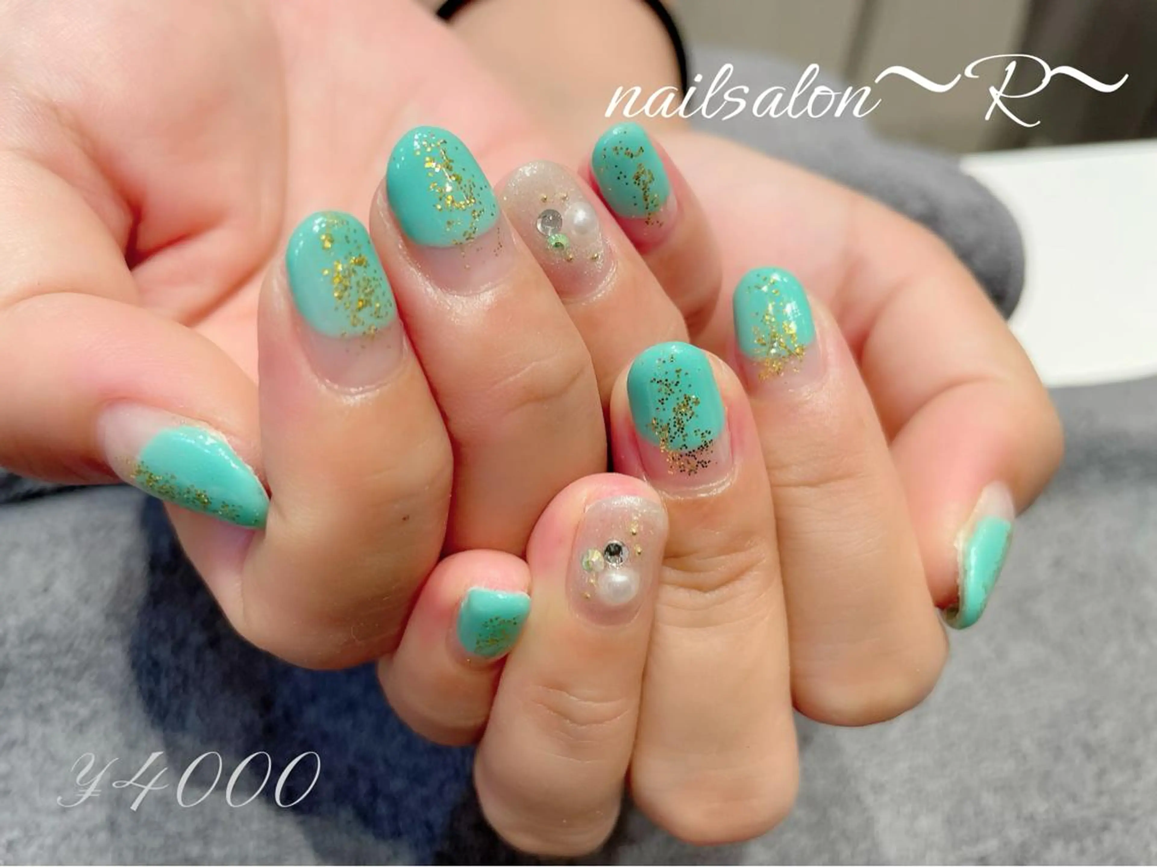 ネイル ハンドネイル 〜 R〜 プライベートサロンのネイルデザイン